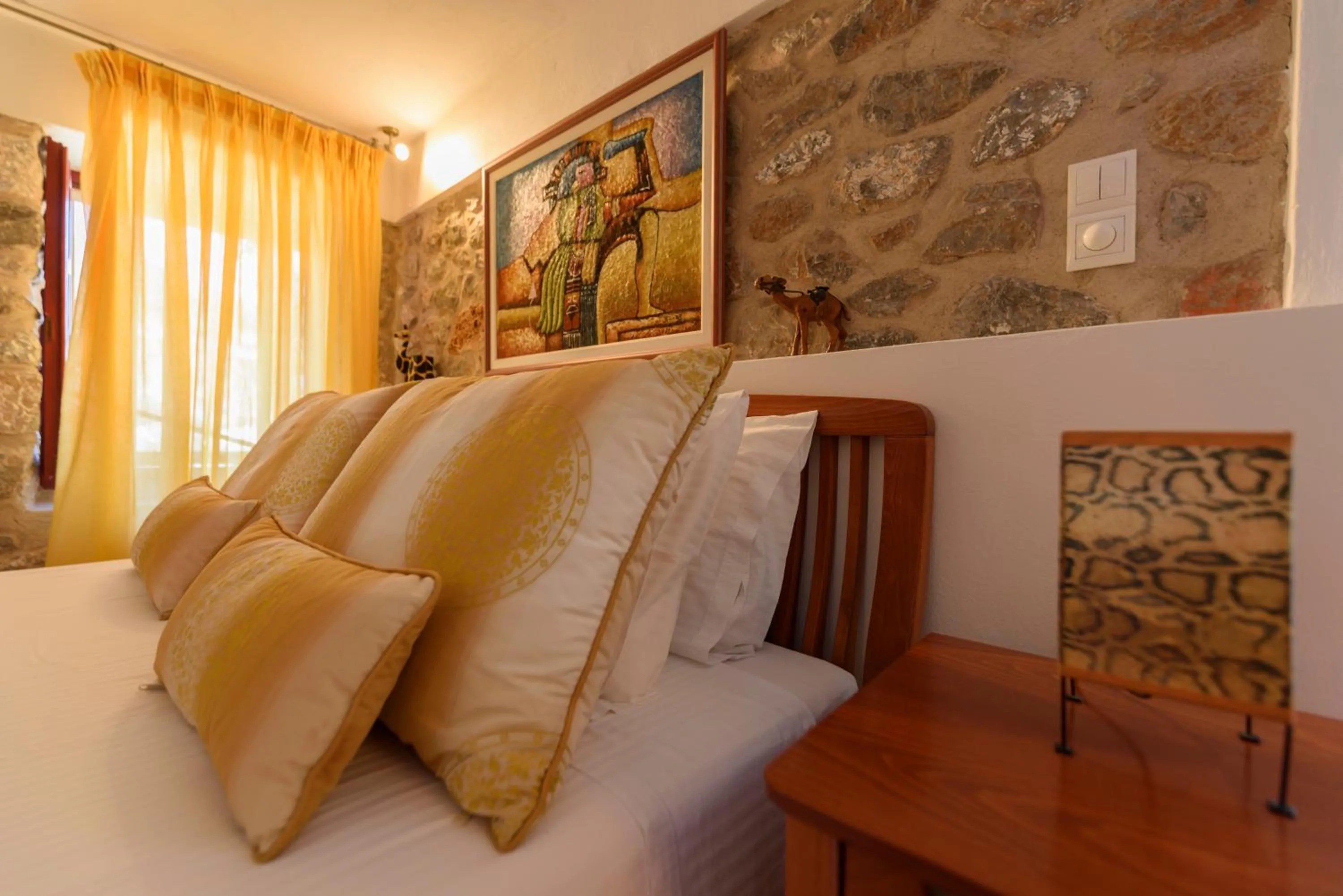 Bedroom, Bed in Sunset Studio