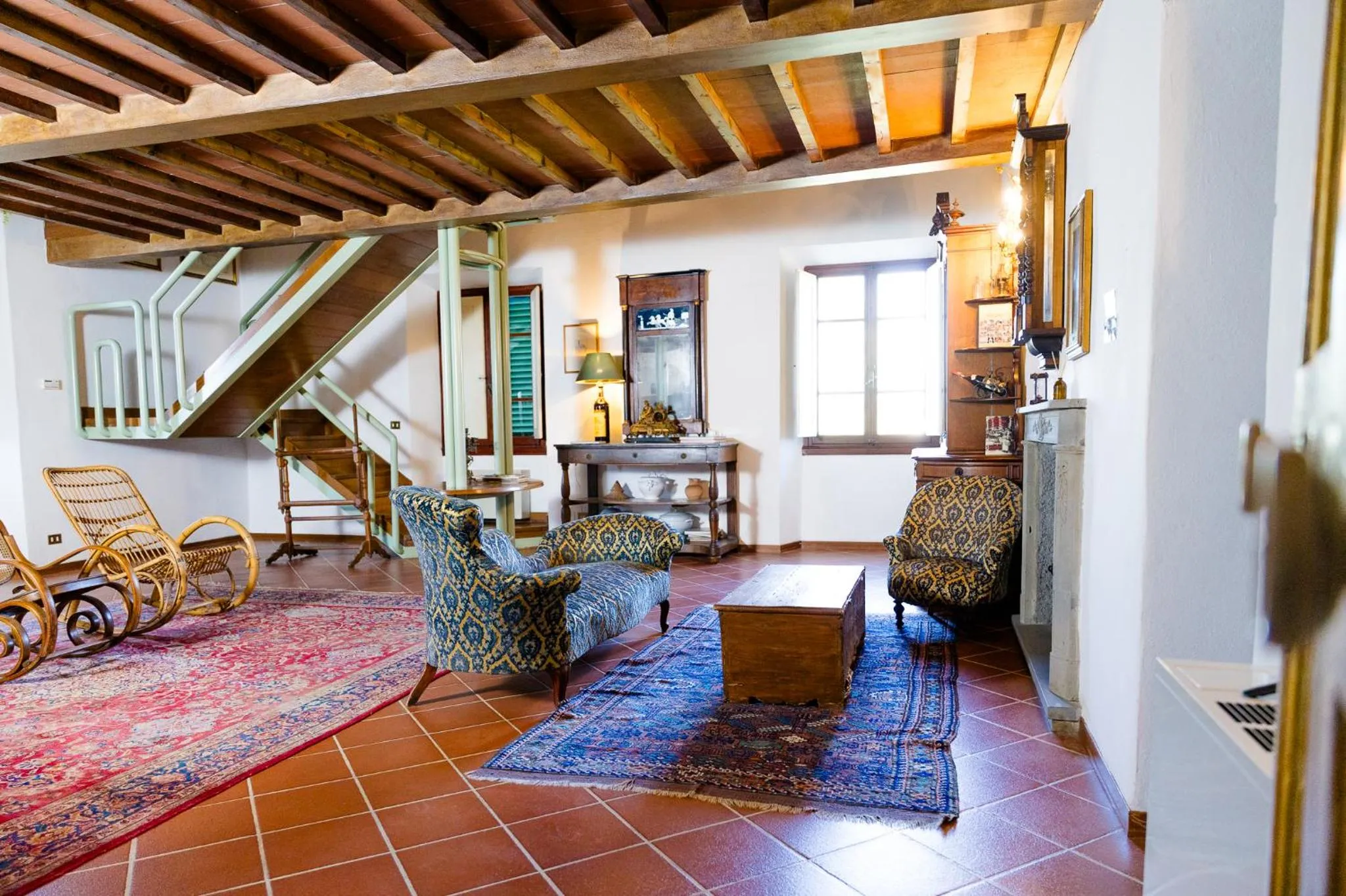 Communal lounge/ TV room in Villa Il Fedino