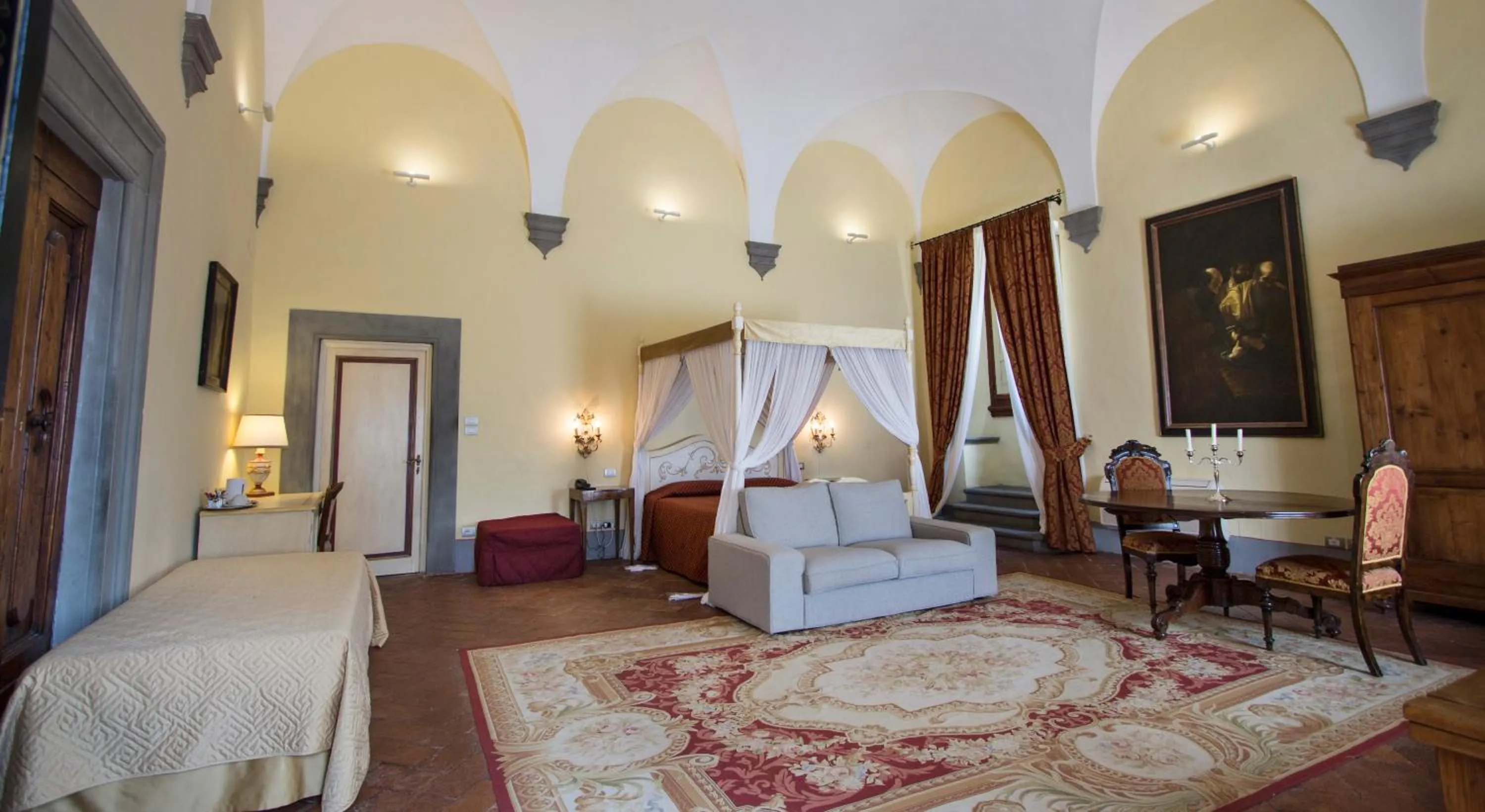 Photo of the whole room, Bed in Villa Il Fedino