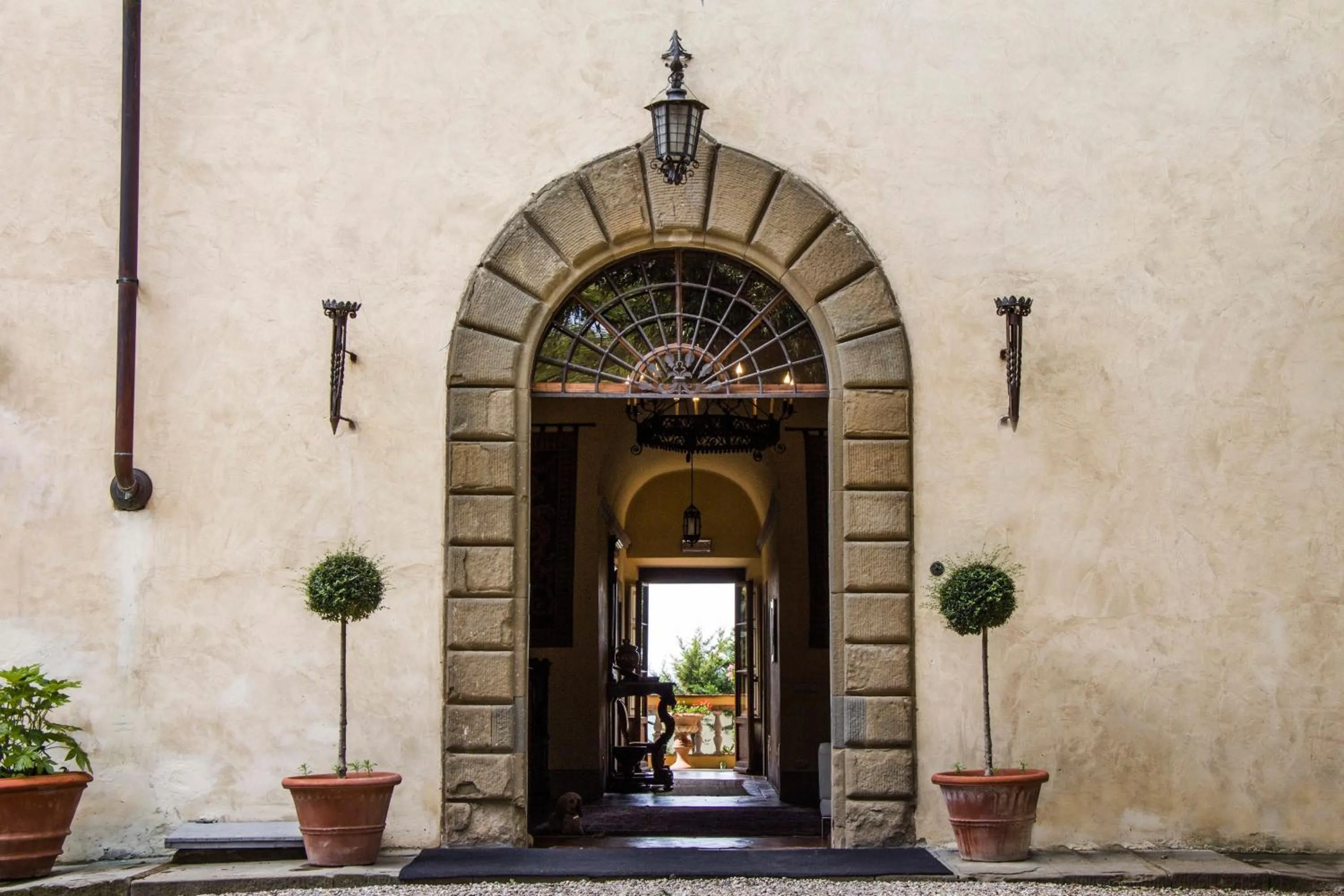 Facade/entrance in Villa Il Fedino