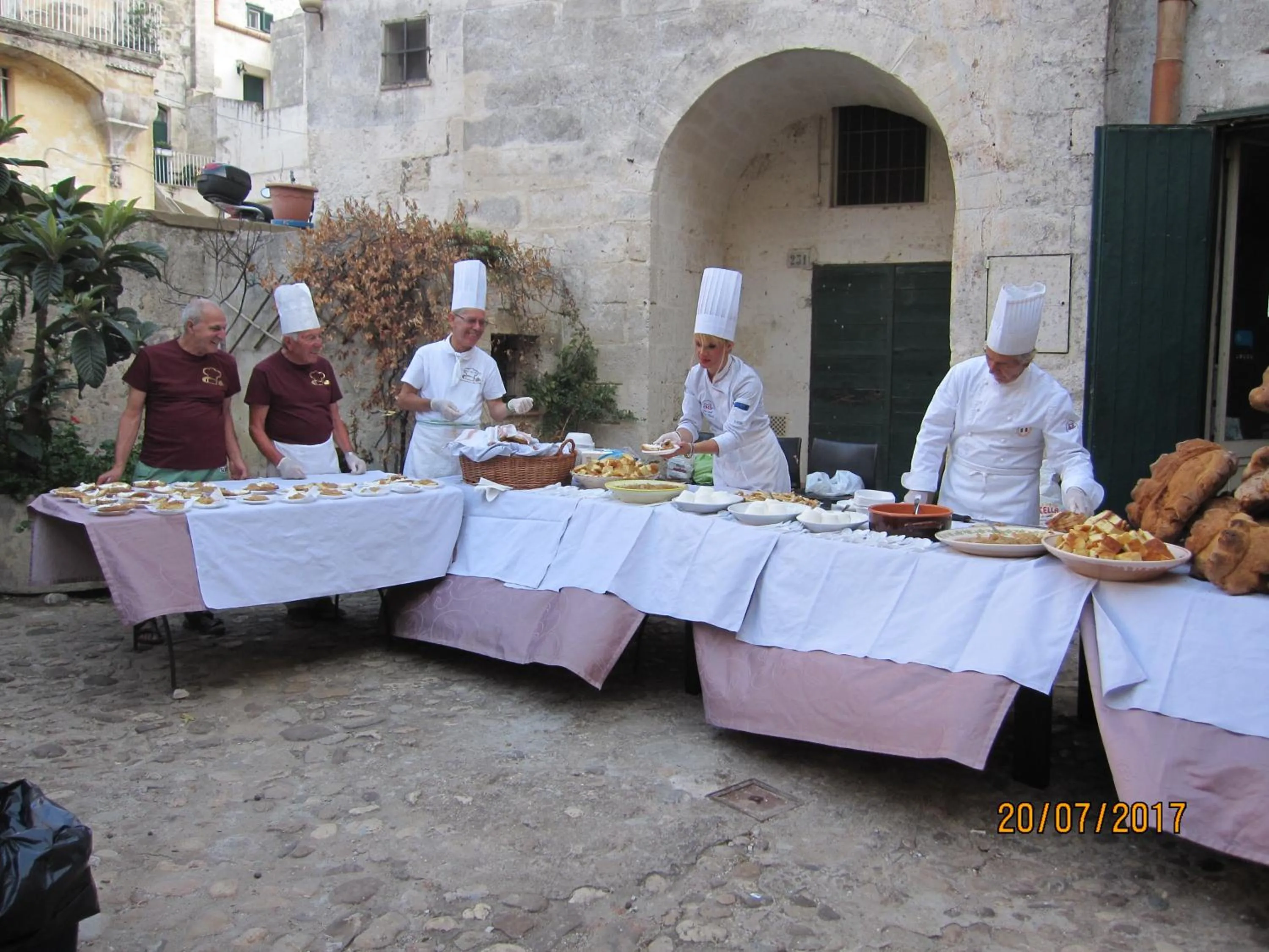 Food and drinks in Sax Barisano
