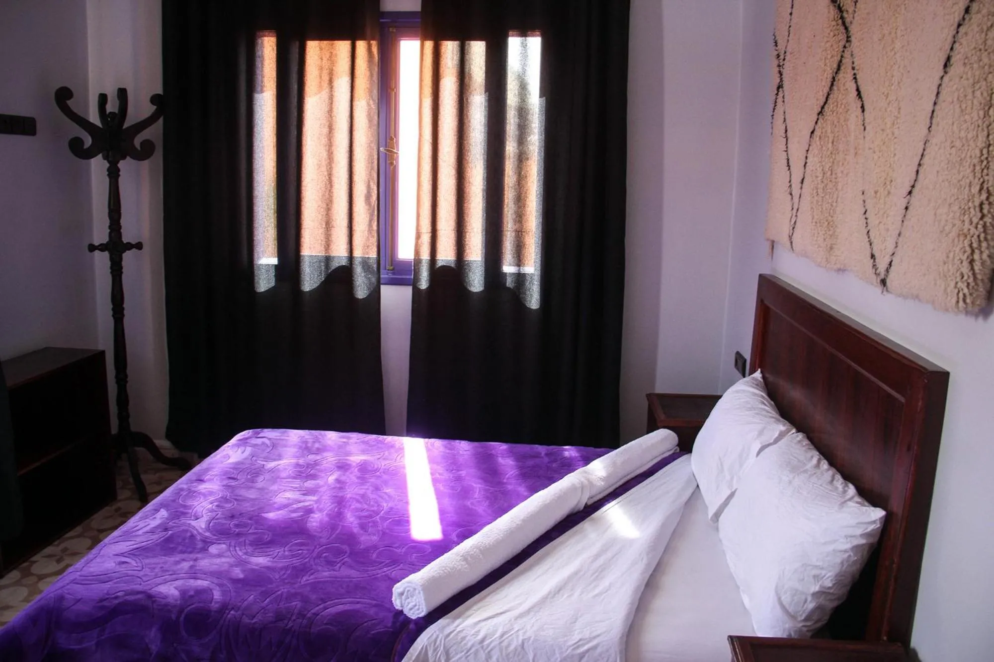 Double Room with Private Bathroom - single occupancy in Dar Iziki