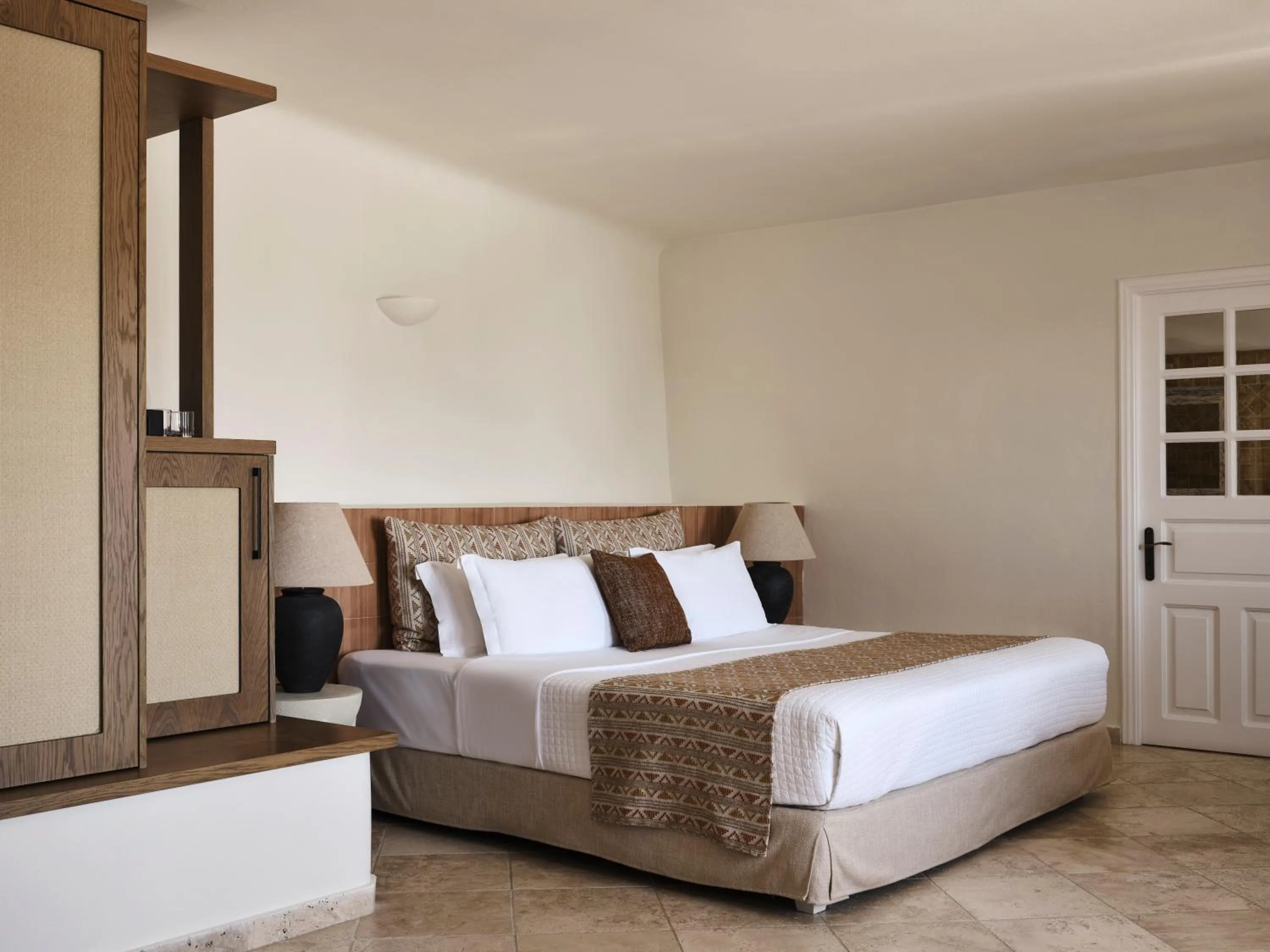 Bedroom, Bed in San Antonio - Small Luxury Hotels of the World