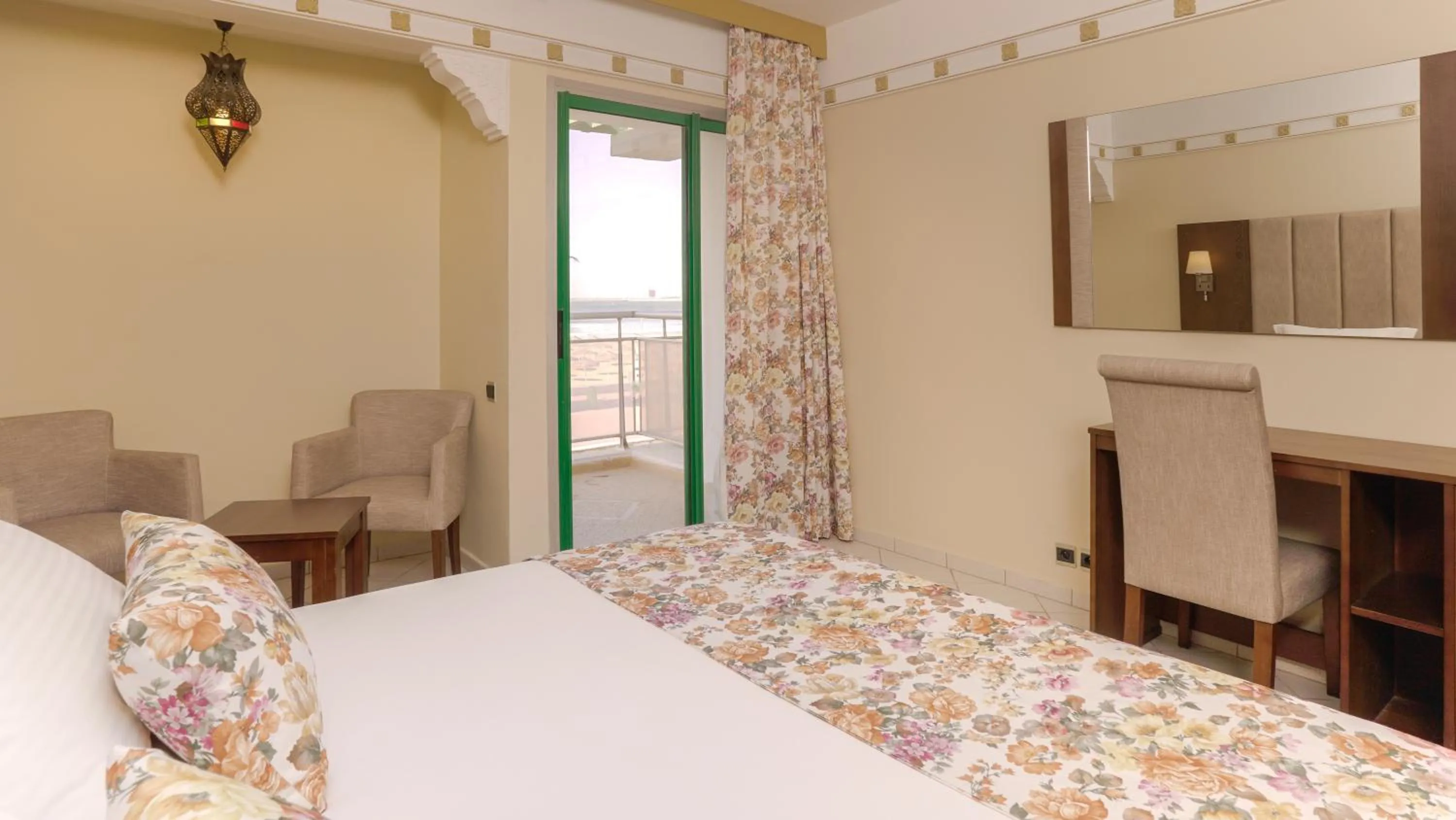 Sea view, Bed in Agadir Beach Club