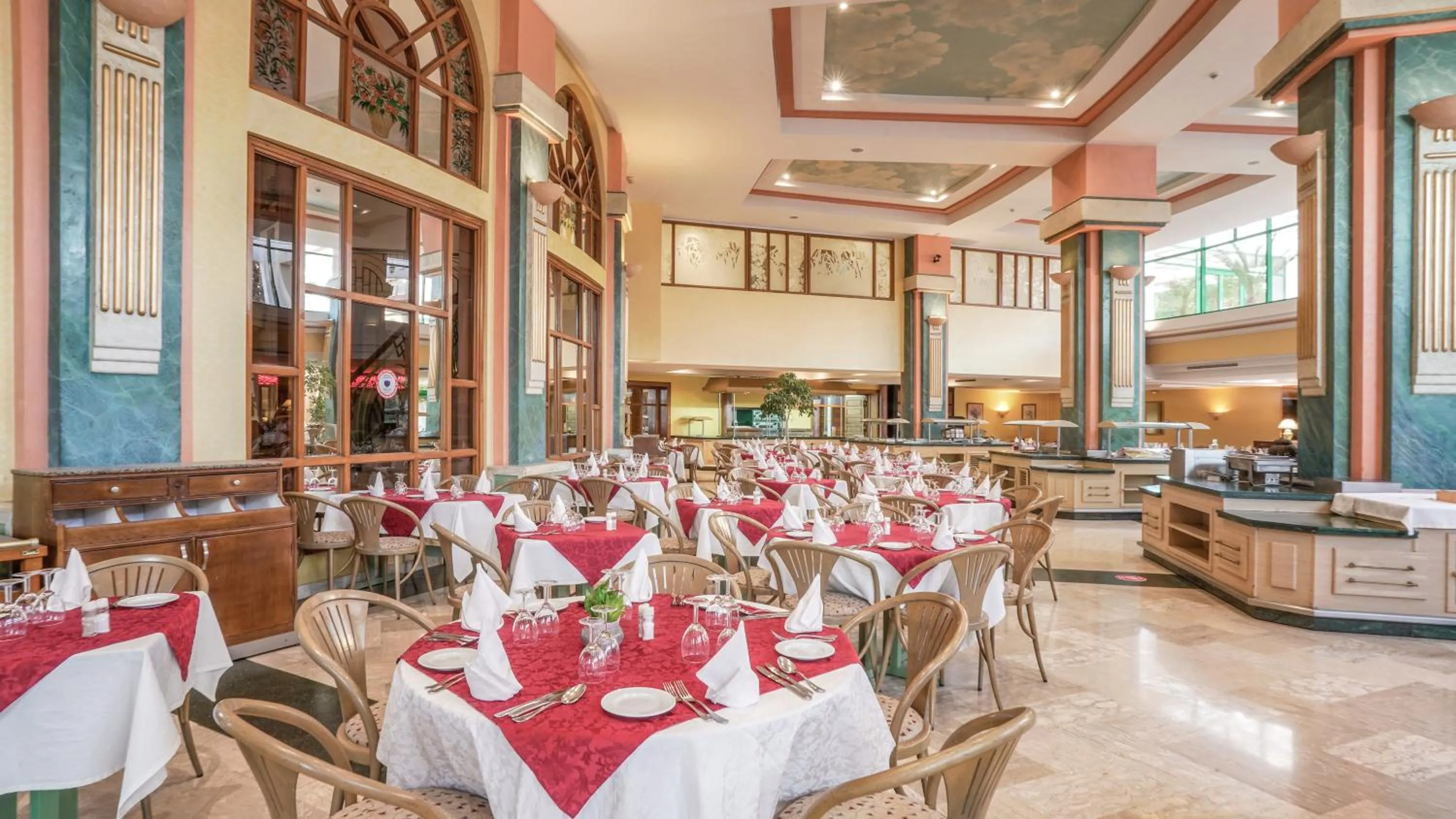 Restaurant/places to eat in Agadir Beach Club