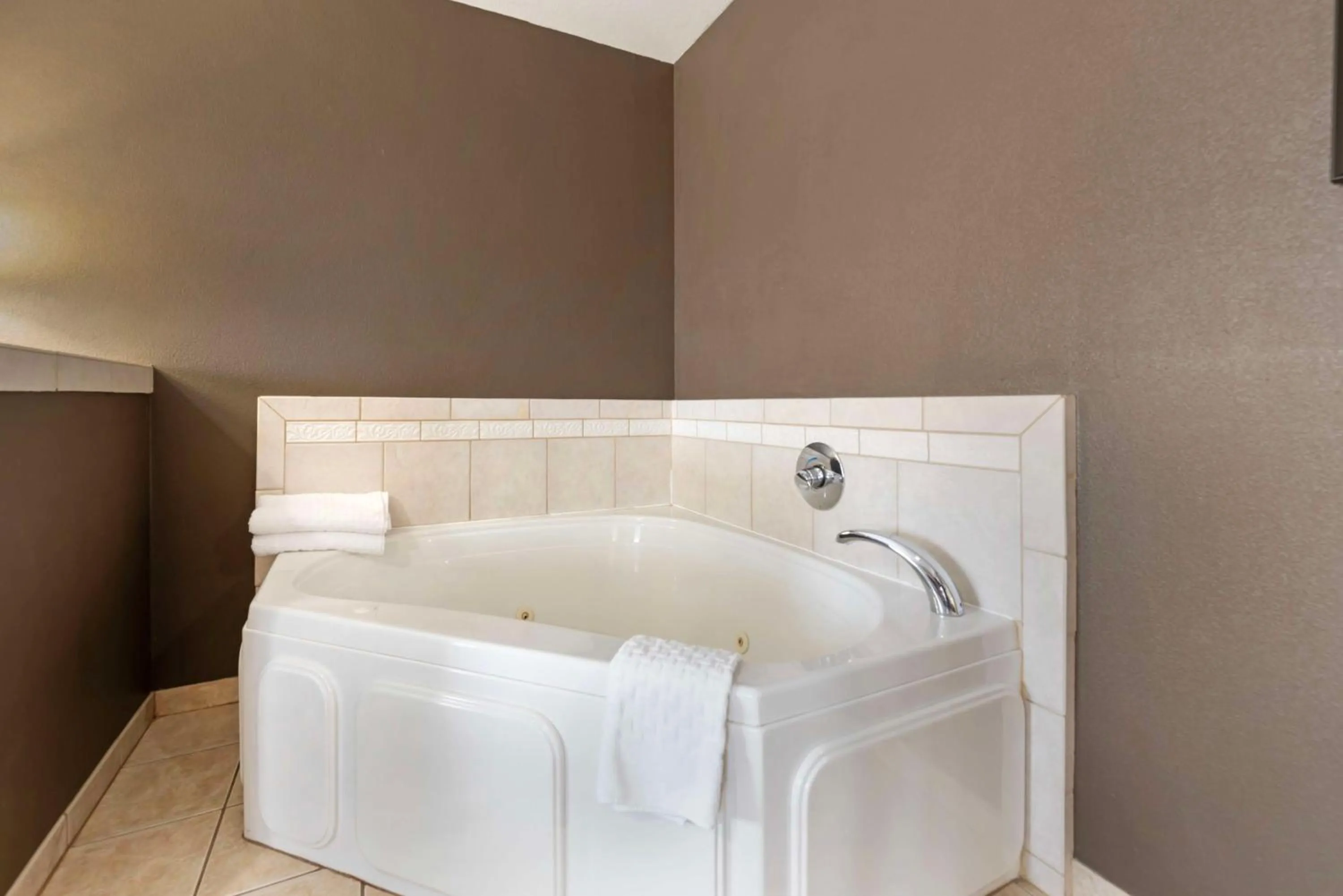 Bedroom in Best Western Canon City