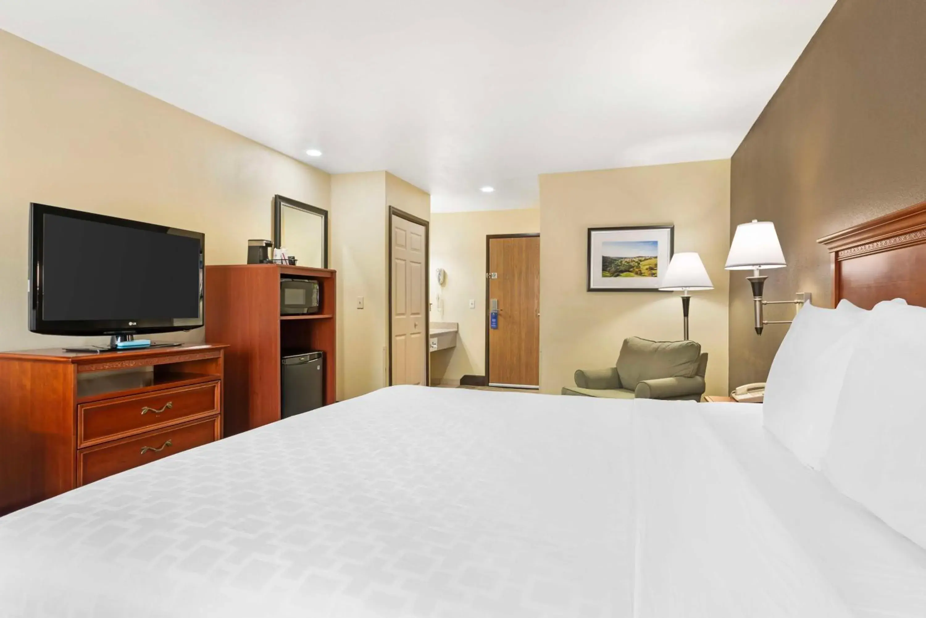 King Room - Pet Friendly/Non-Smoking in Best Western Canon City King Room - Pet Friendly/Non-Smoking in Best Western Canon City