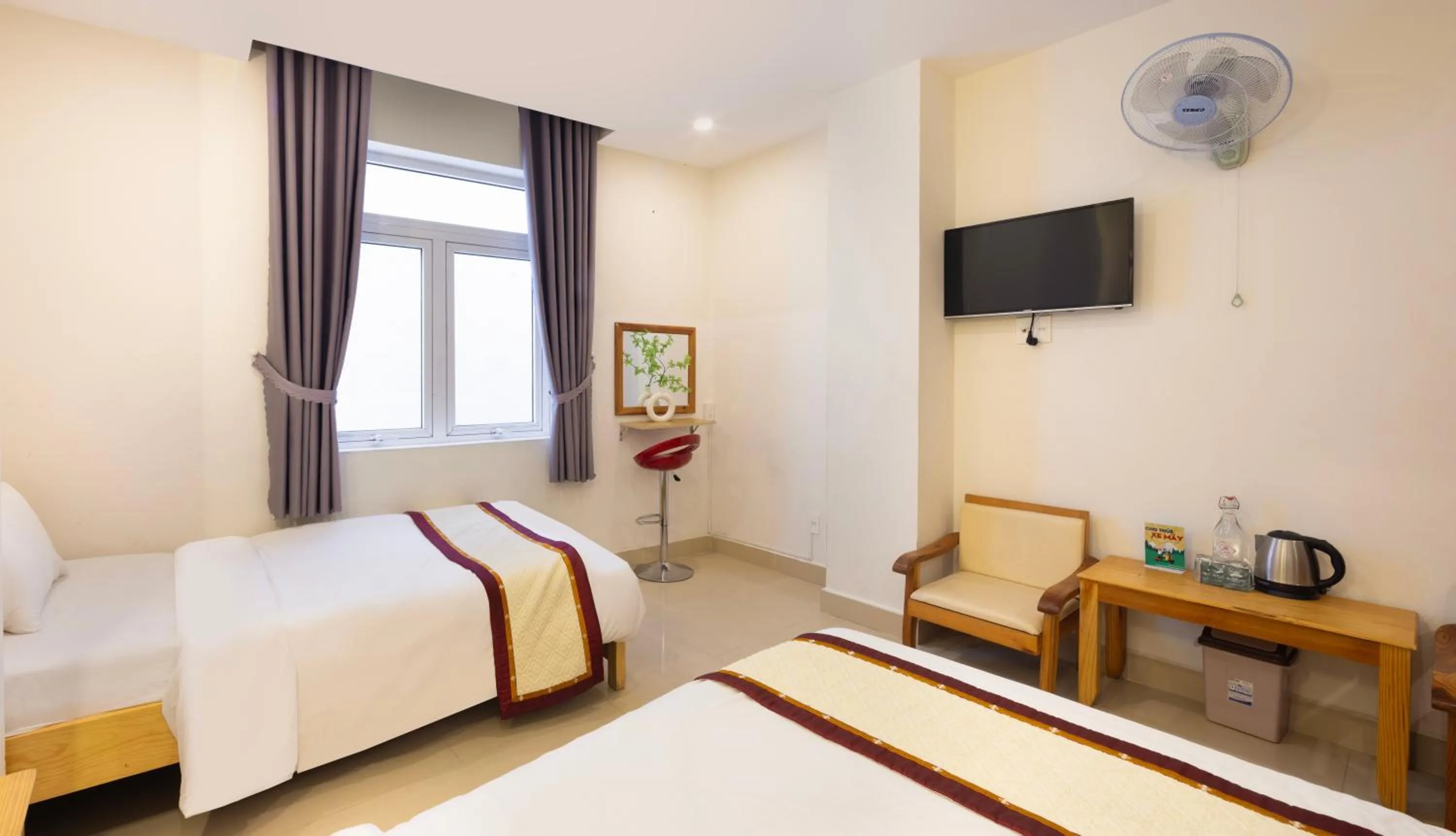 Bed in Mai Hoang Da Lat Hotel