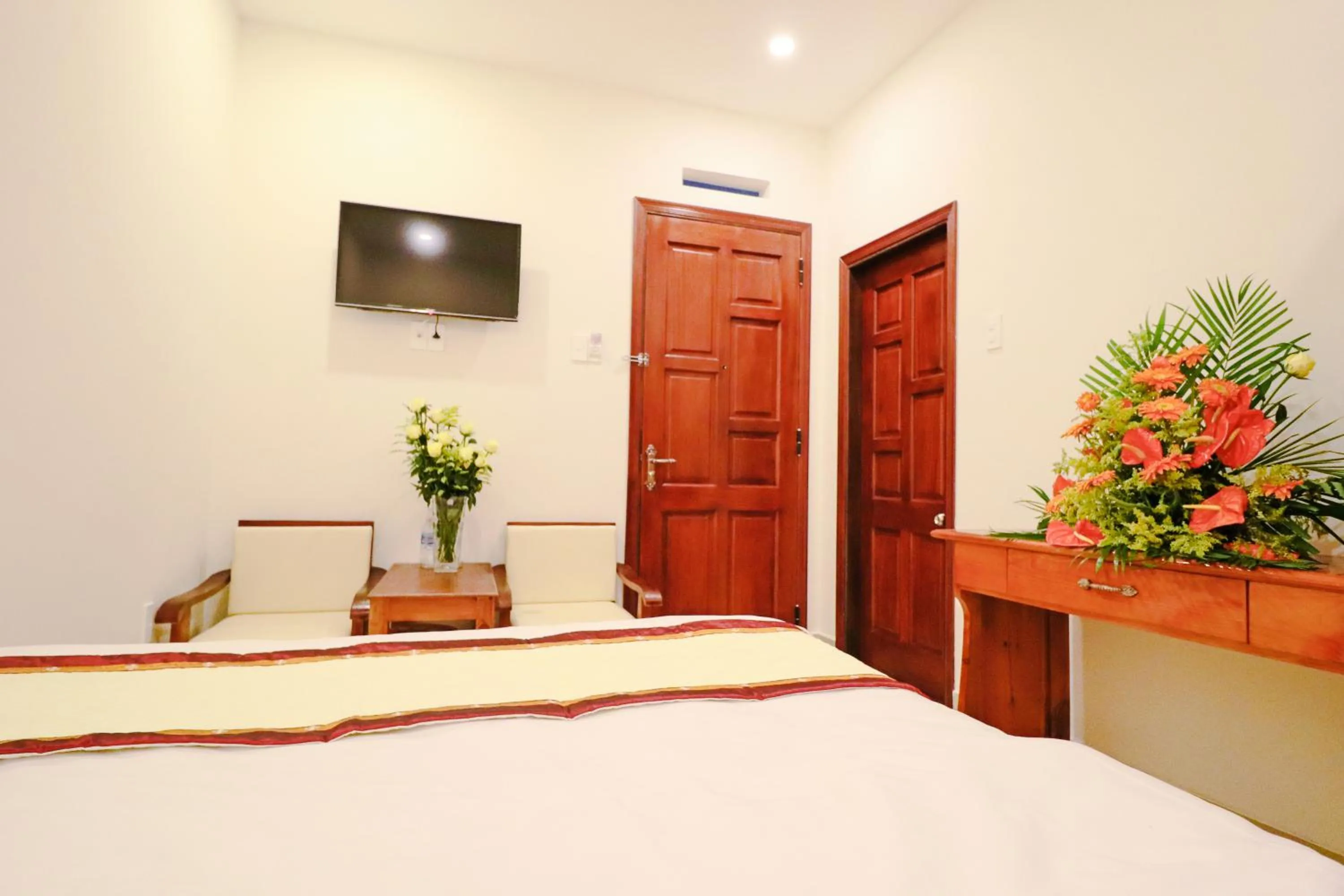 Bed in Mai Hoang Da Lat Hotel