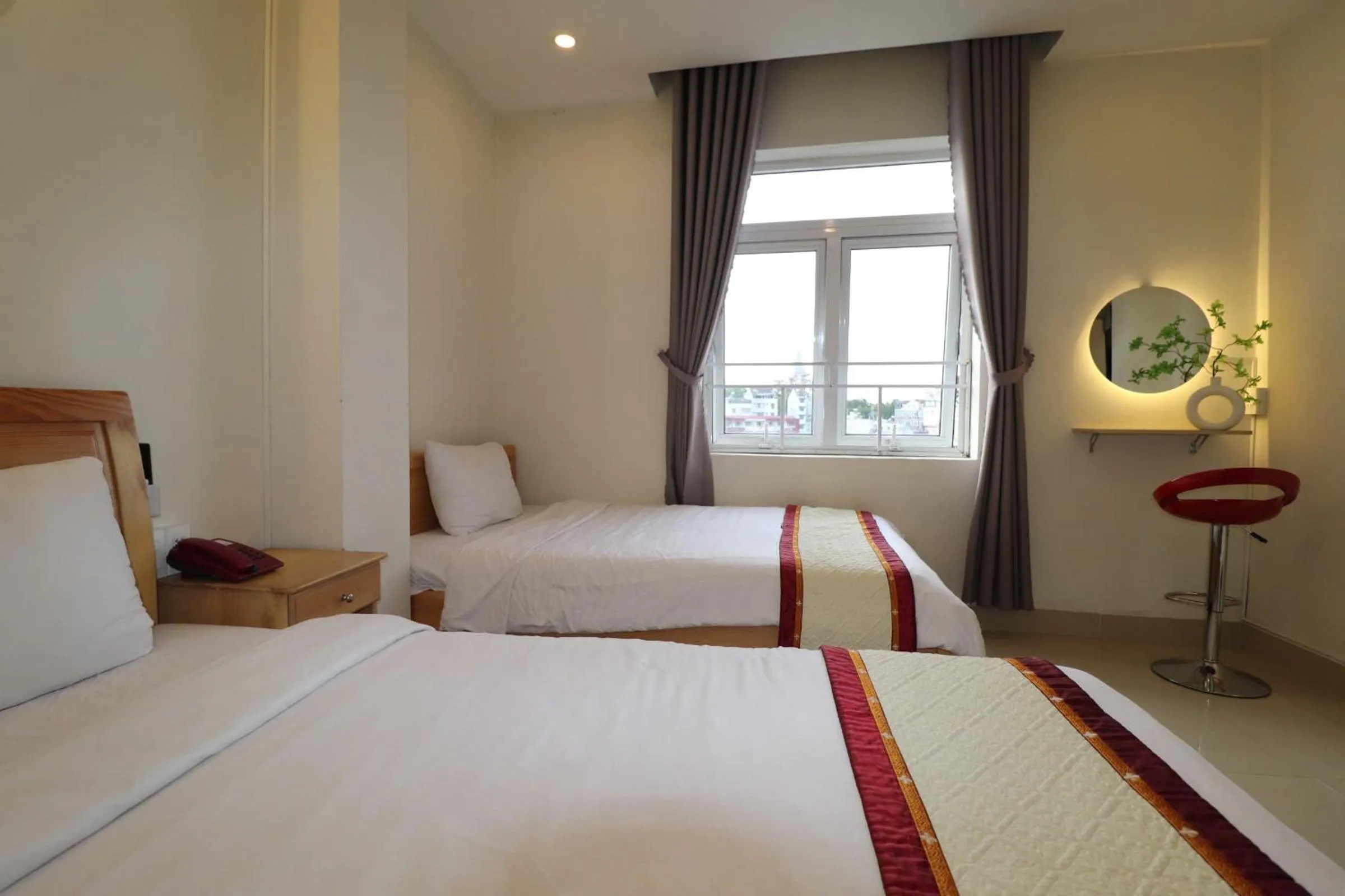 Bed in Mai Hoang Da Lat Hotel