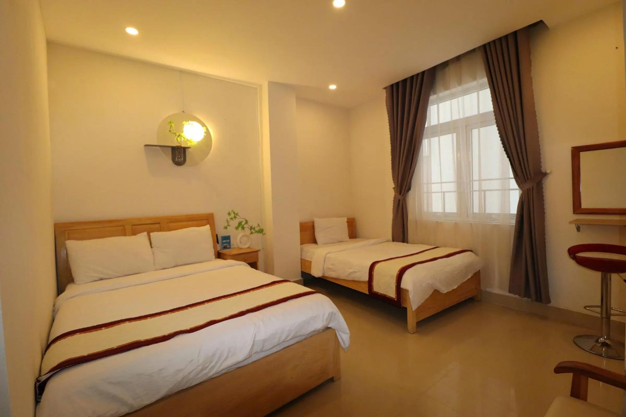 Bed in Mai Hoang Da Lat Hotel