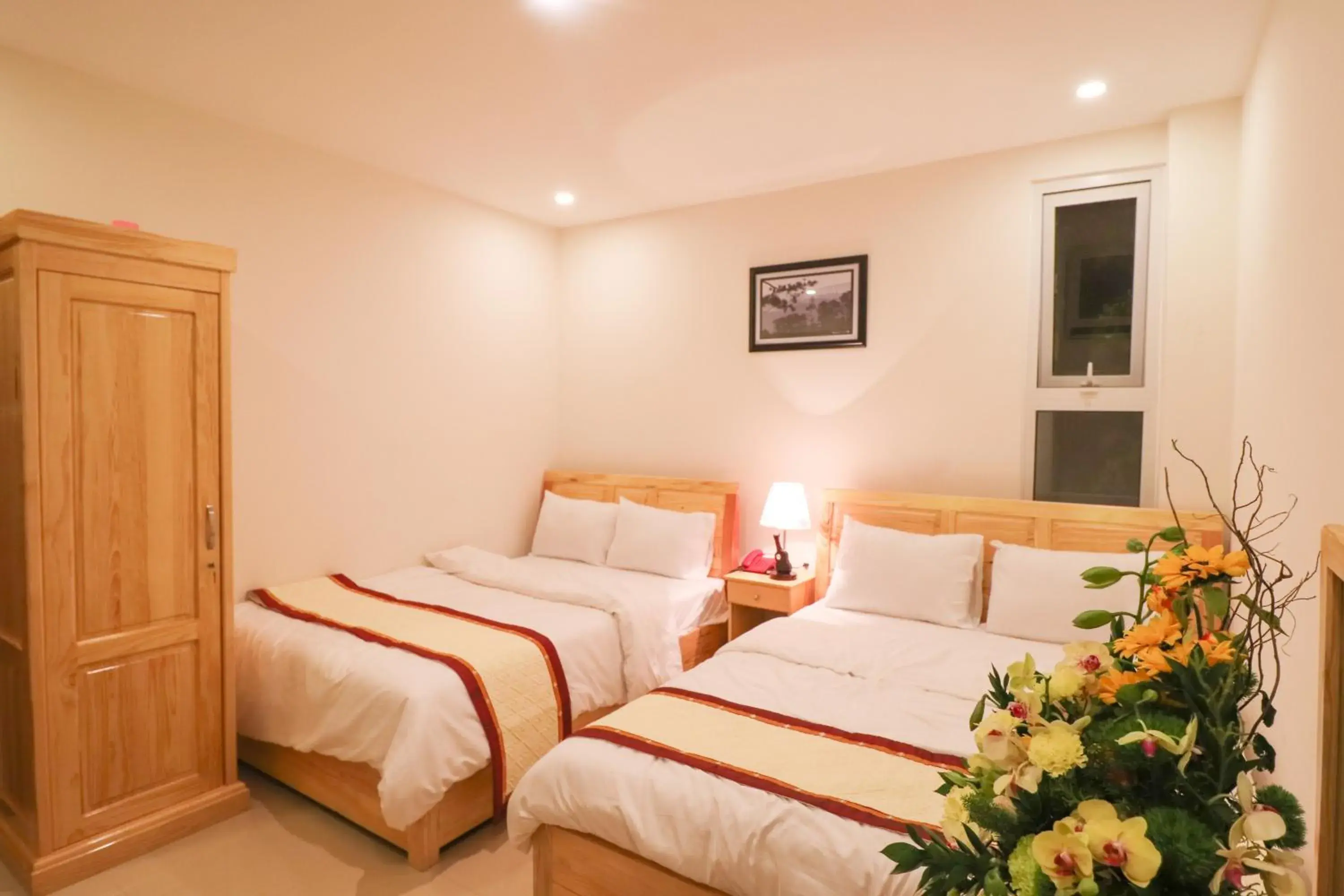 Standard Quadruple Room in Mai Hoang Da Lat Hotel Standard Quadruple Room in Mai Hoang Da Lat Hotel