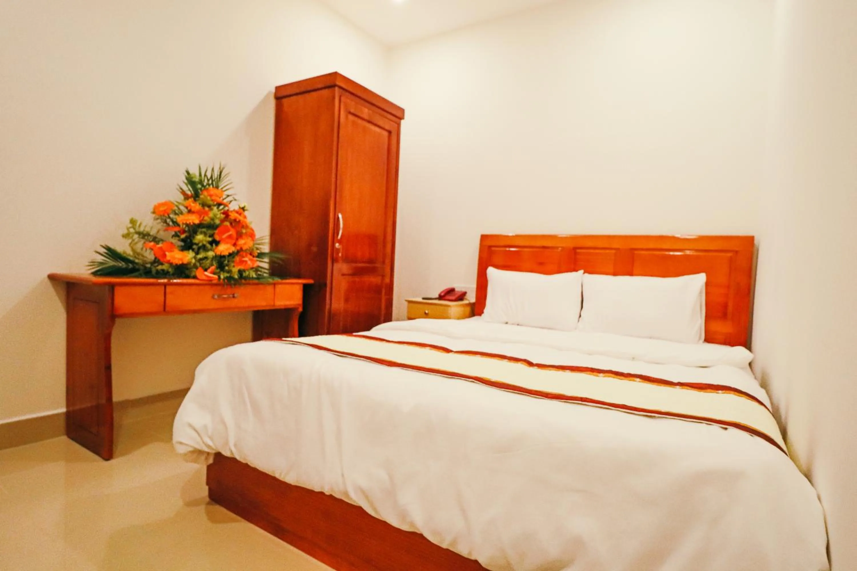 Bedroom, Bed in Mai Hoang Da Lat Hotel