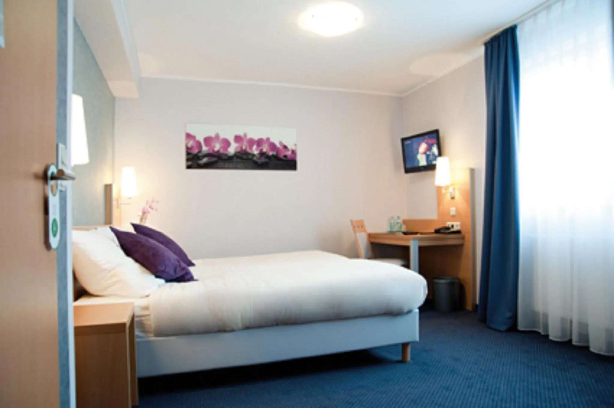 Photo of the whole room, Bed in Hotel Beuss