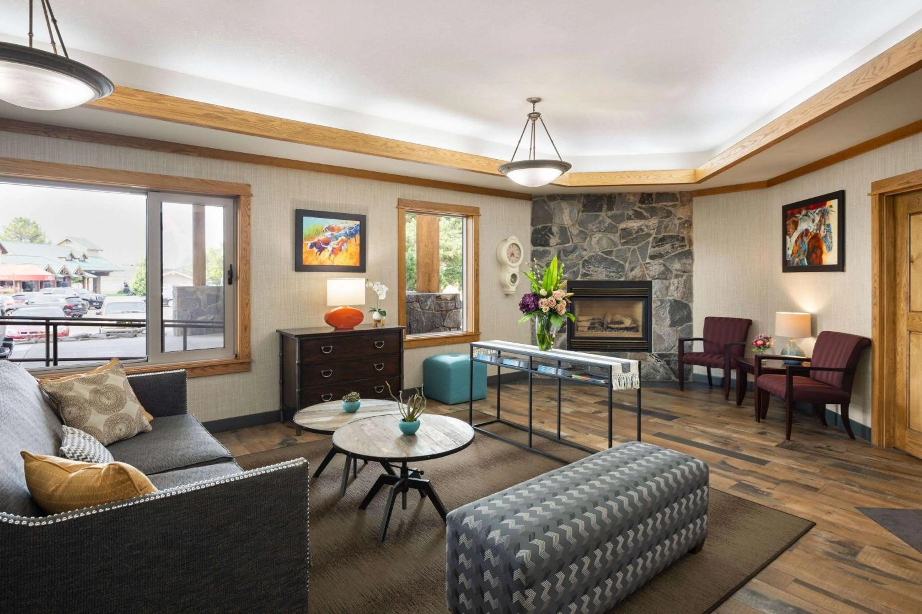 Lobby or reception in Days Inn & Suites by Wyndham Bozeman