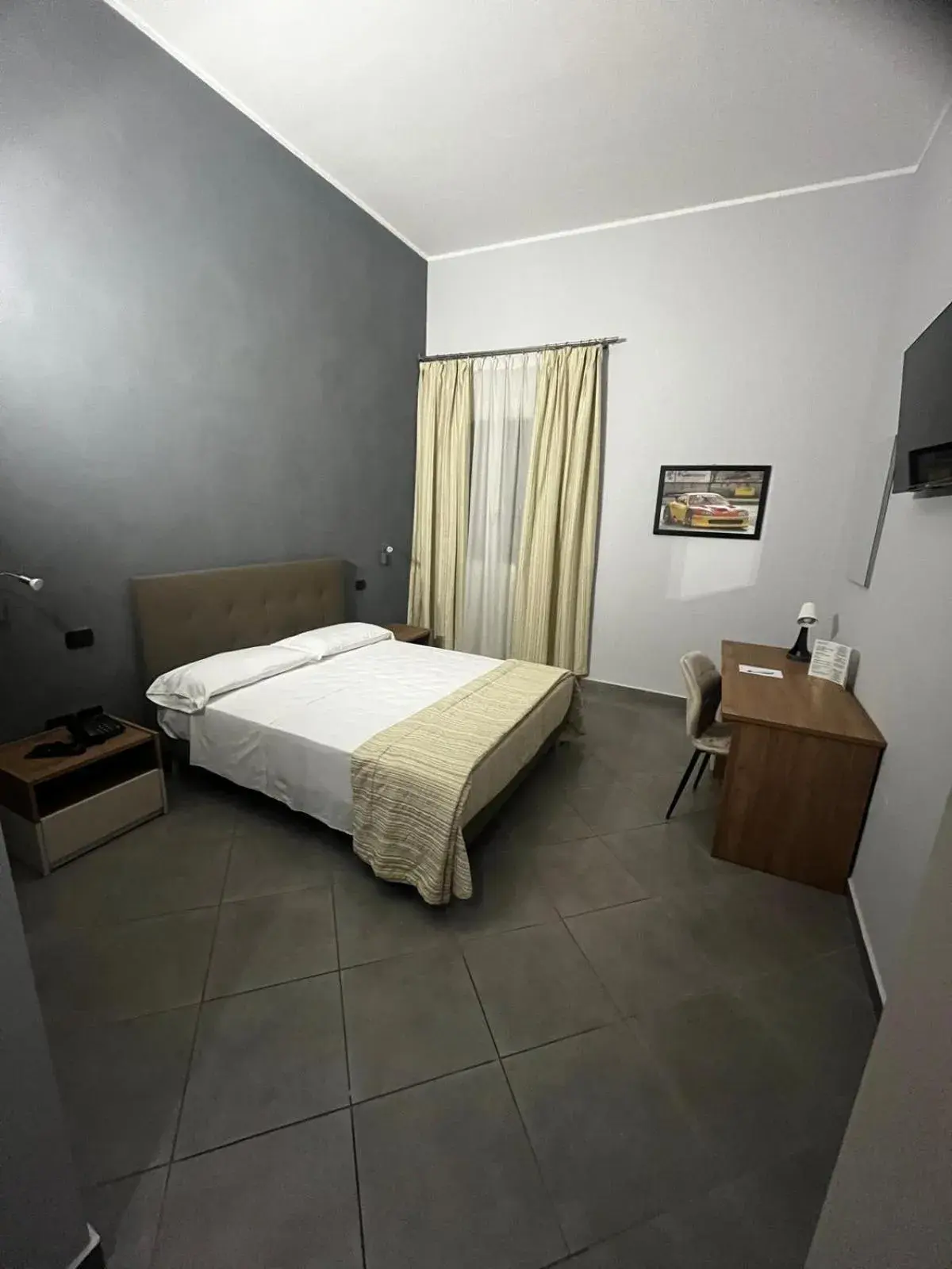 Standard Double or Twin Room - single occupancy in Hotel Saturday Standard Double or Twin Room - single occupancy in Hotel Saturday