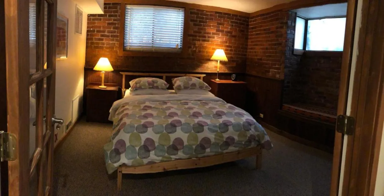 Bedroom, Bed in Portland International Guesthouse