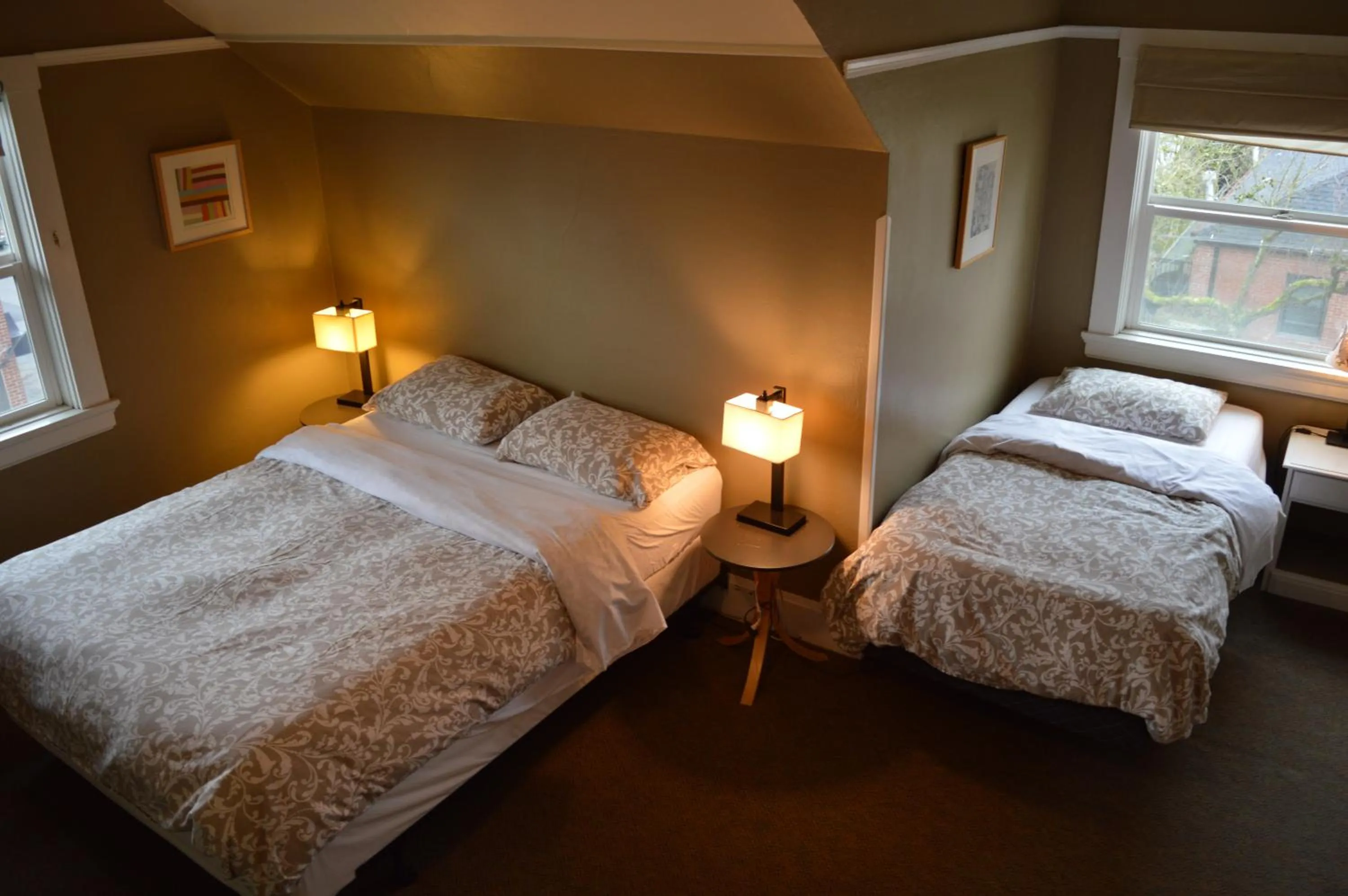 Bed in Portland International Guesthouse