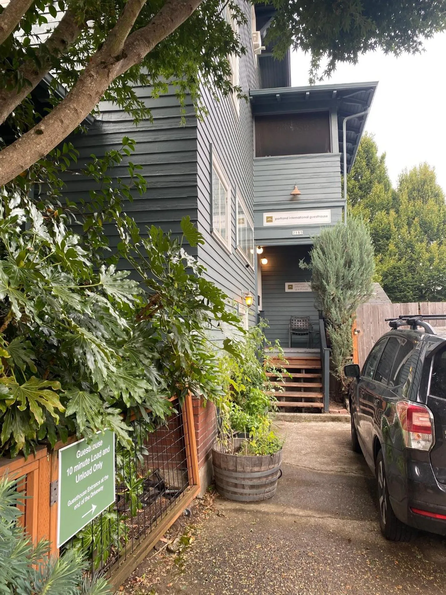 Property building in Portland International Guesthouse