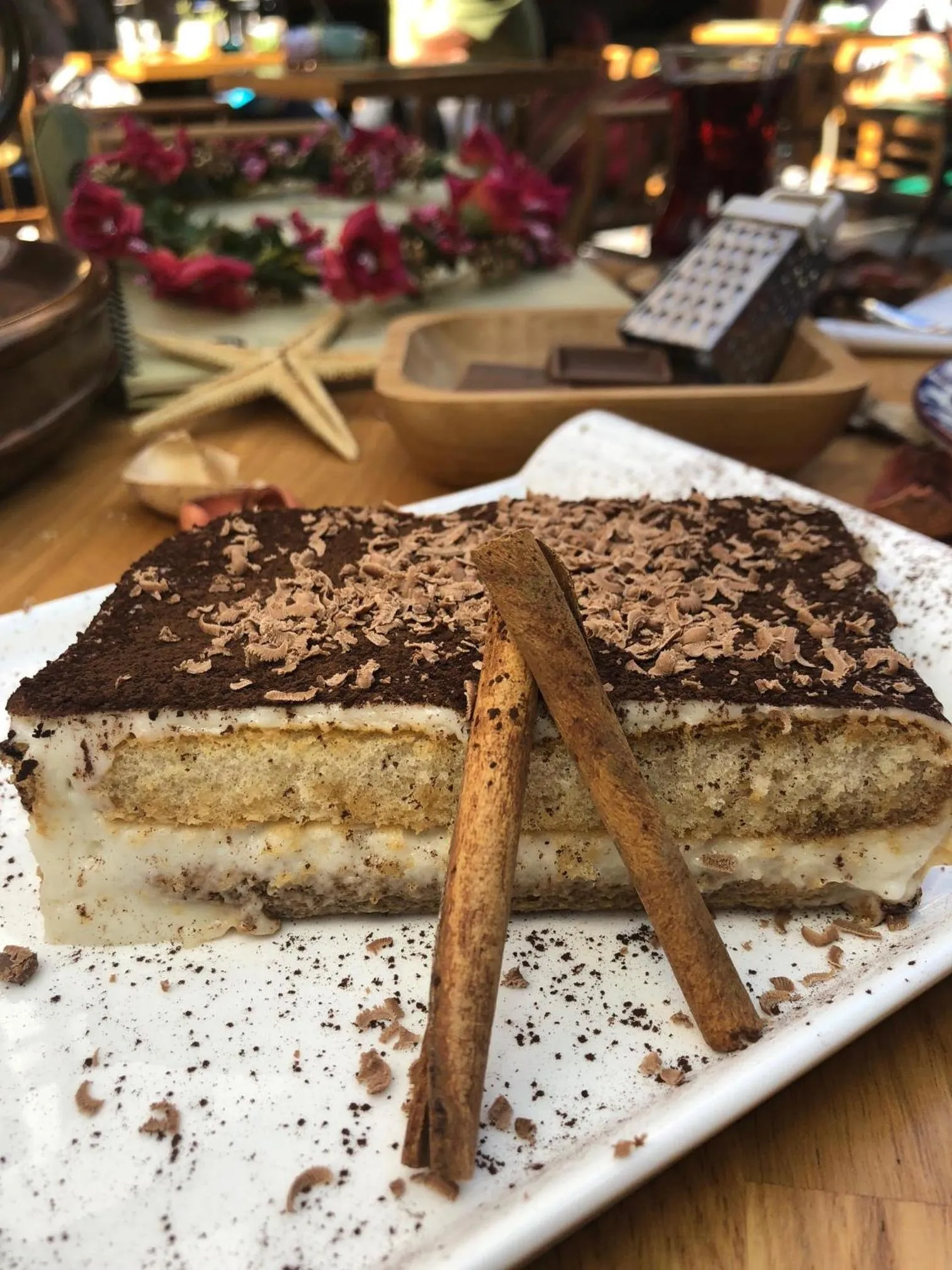 Restaurant/places to eat in Aslan Home Apart