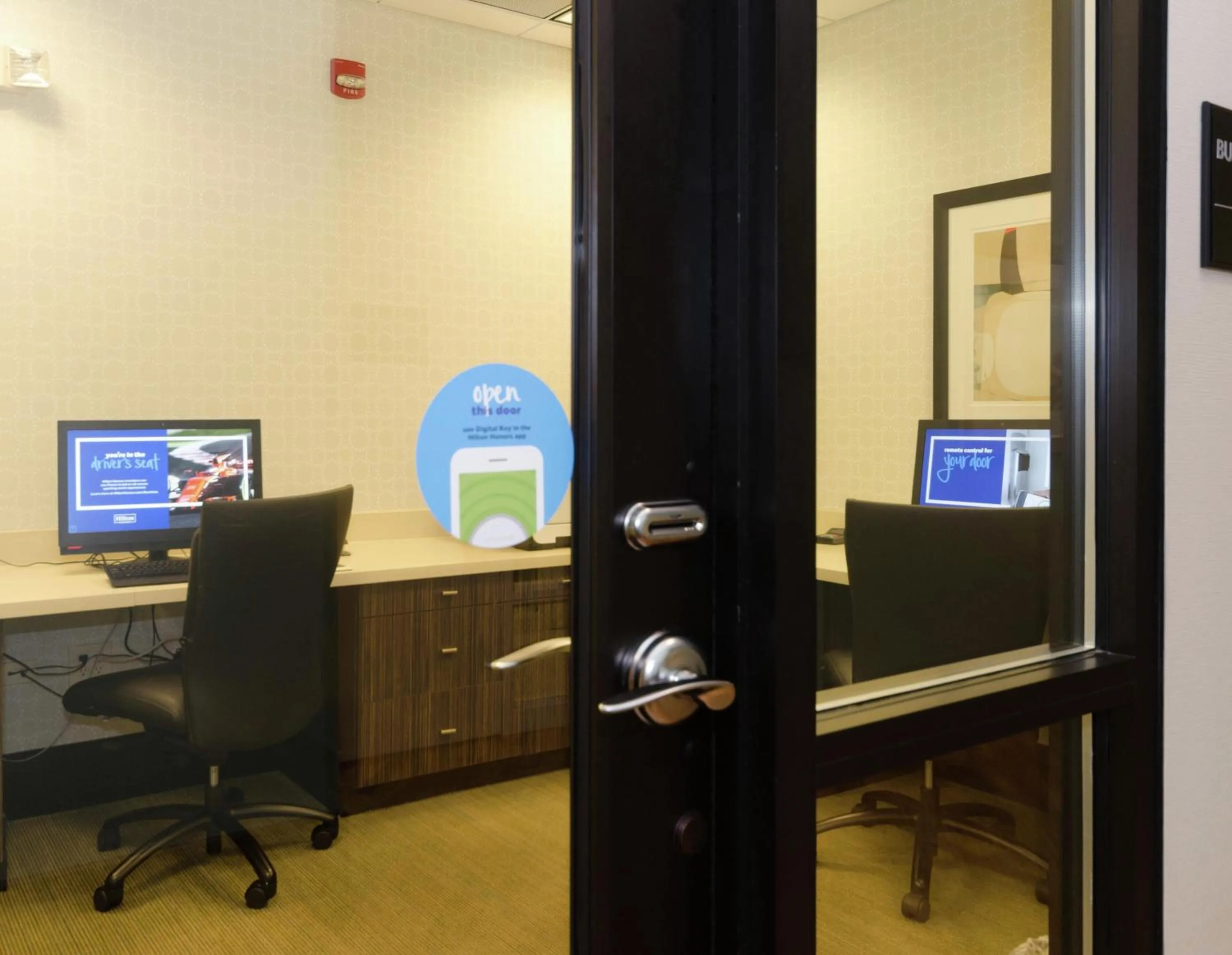 Business facilities in Hampton Inn Hickory