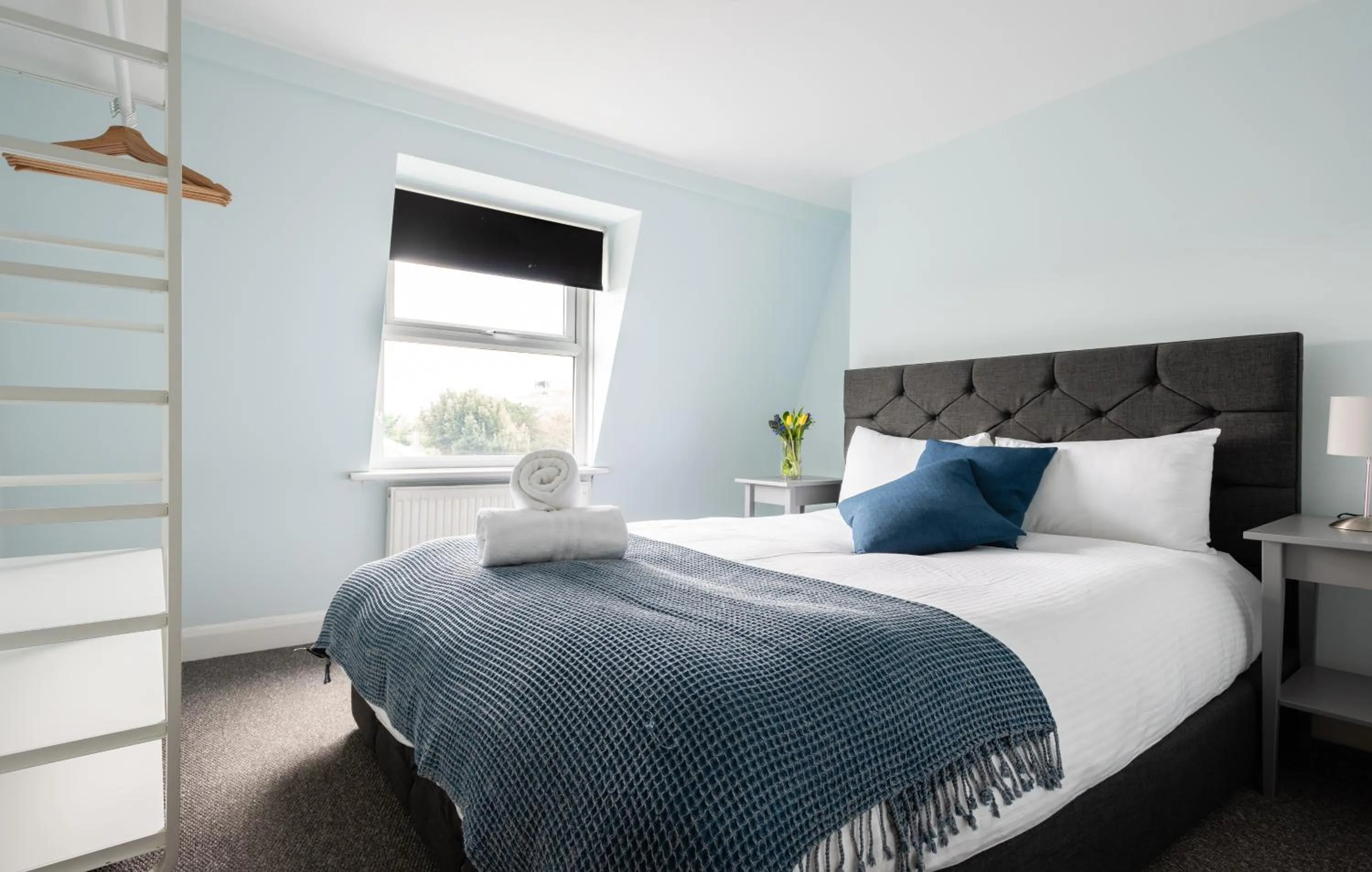 Bedroom, Bed in The Love Walk Apartments