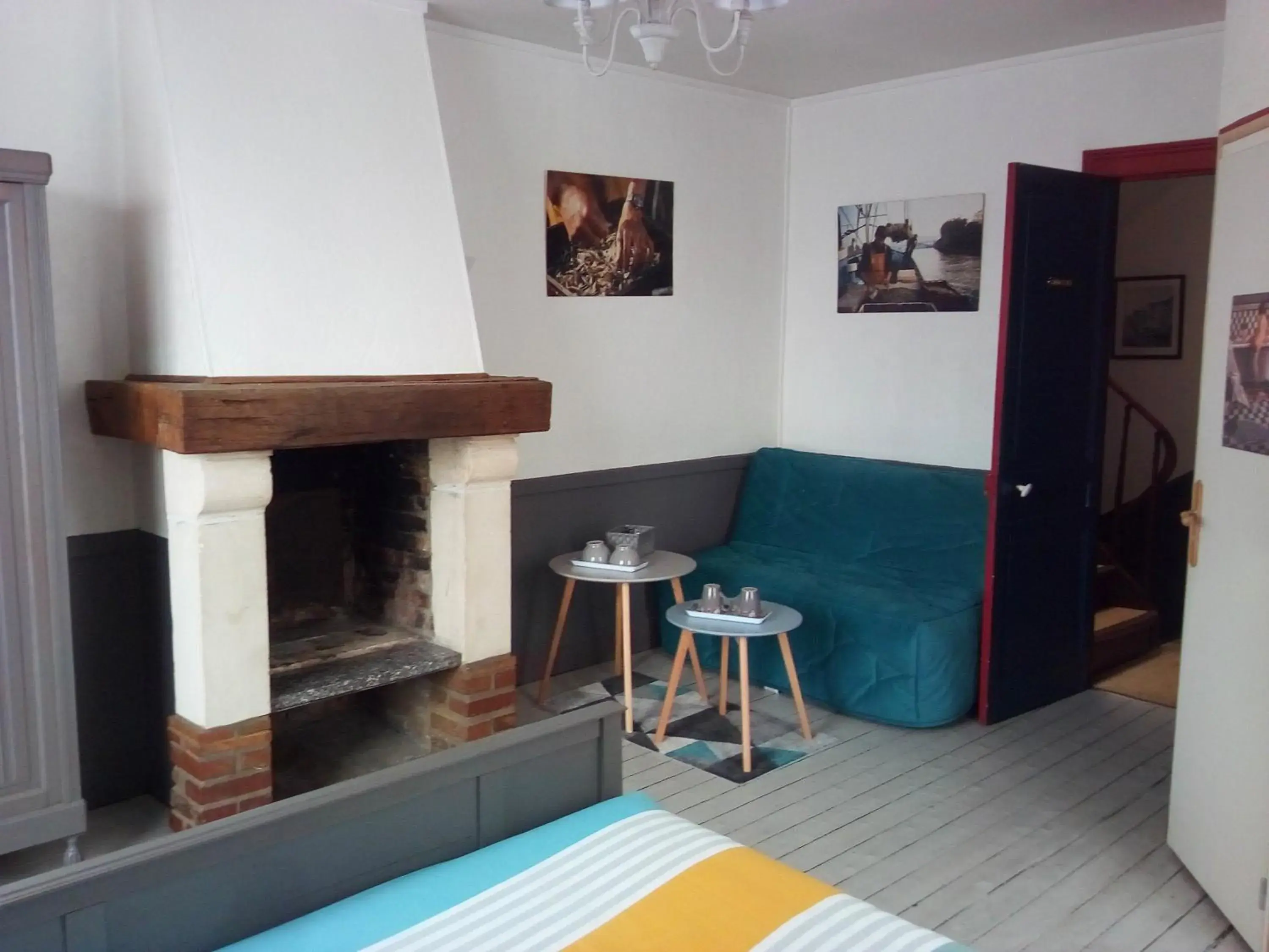 Family Room in L'Ex-Voto Family Room in L'Ex-Voto