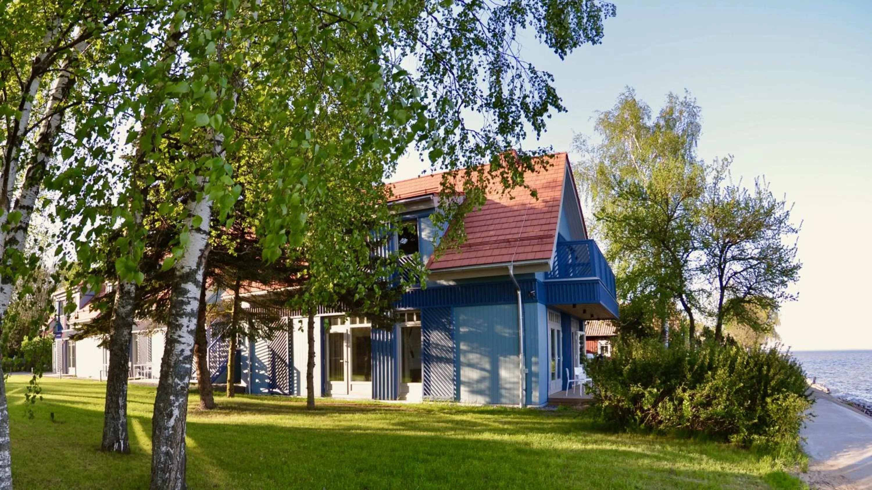 Facade/entrance in Laiko marios