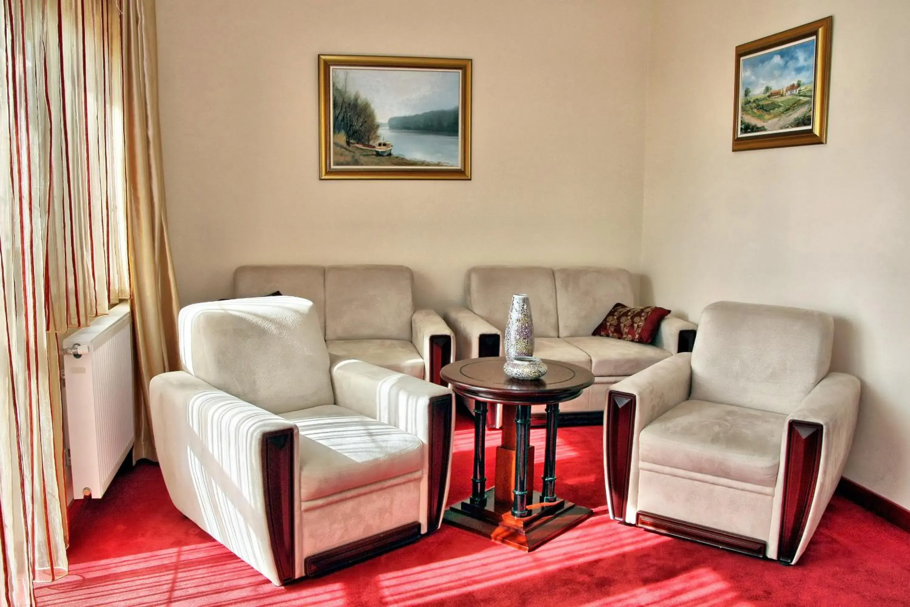Suite in Hotel Villa Majur Suite in Hotel Villa Majur