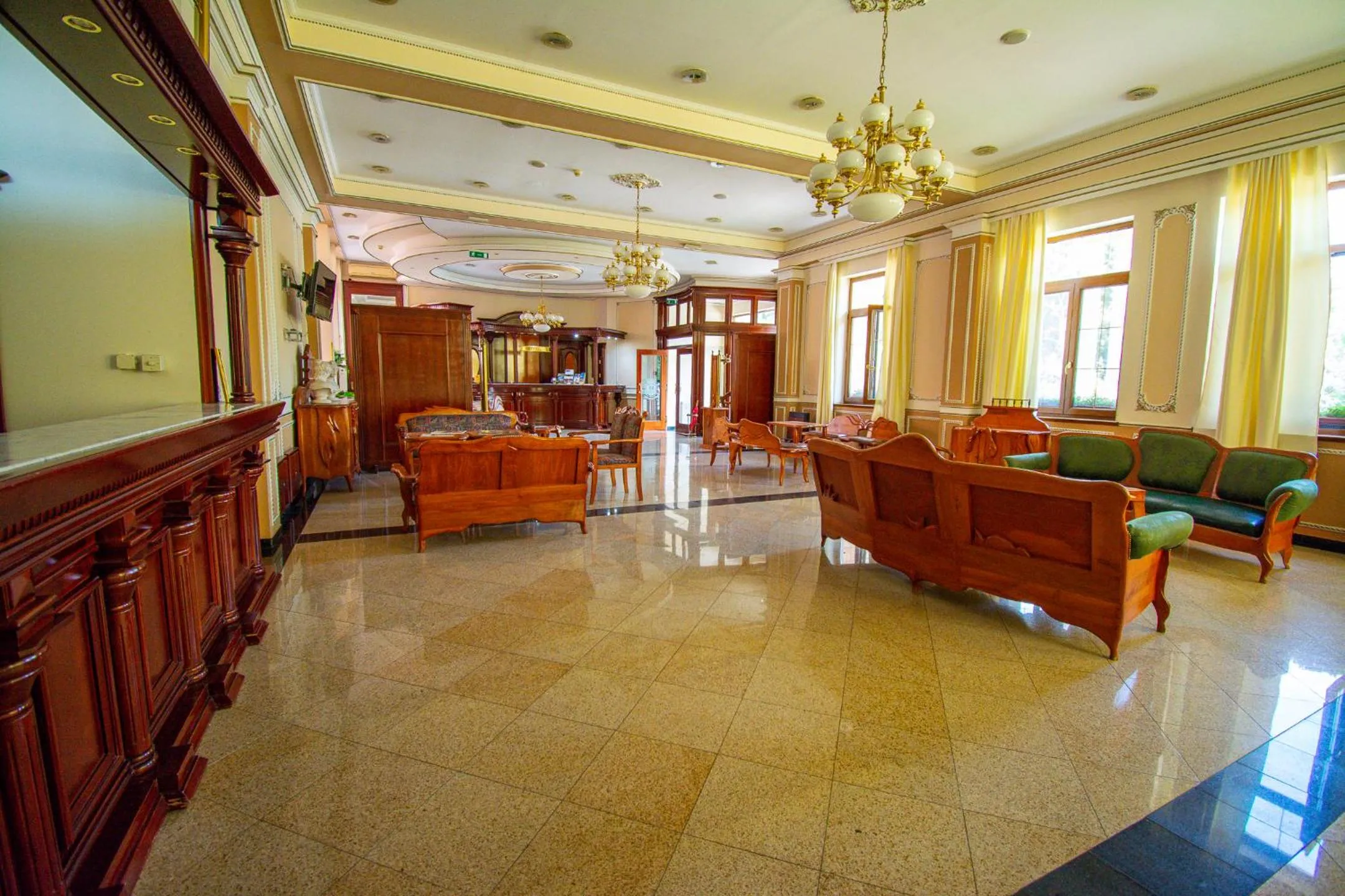 Hotel Villa Majur