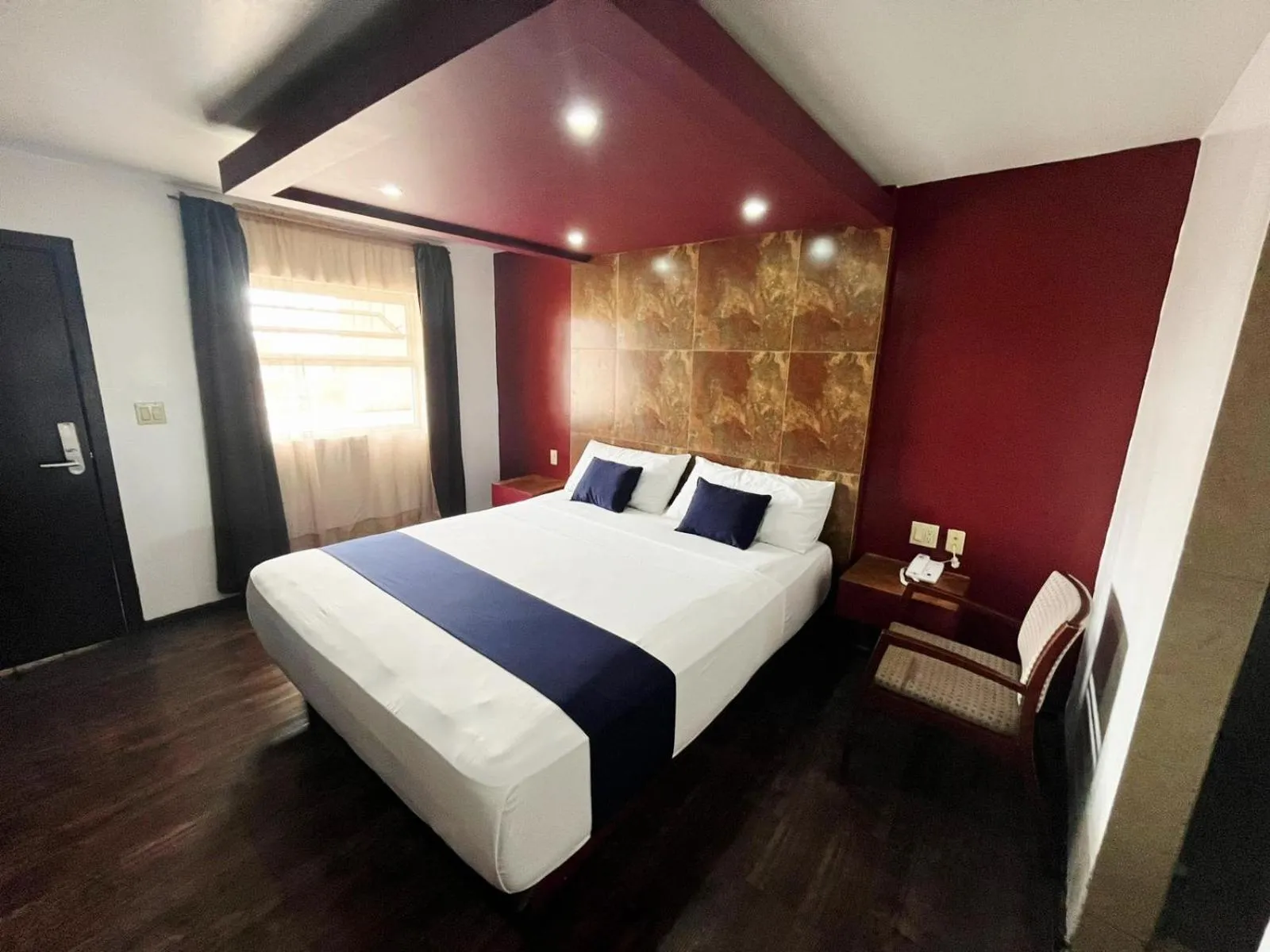 Bedroom, Bed in Hotel Rose Ensenada