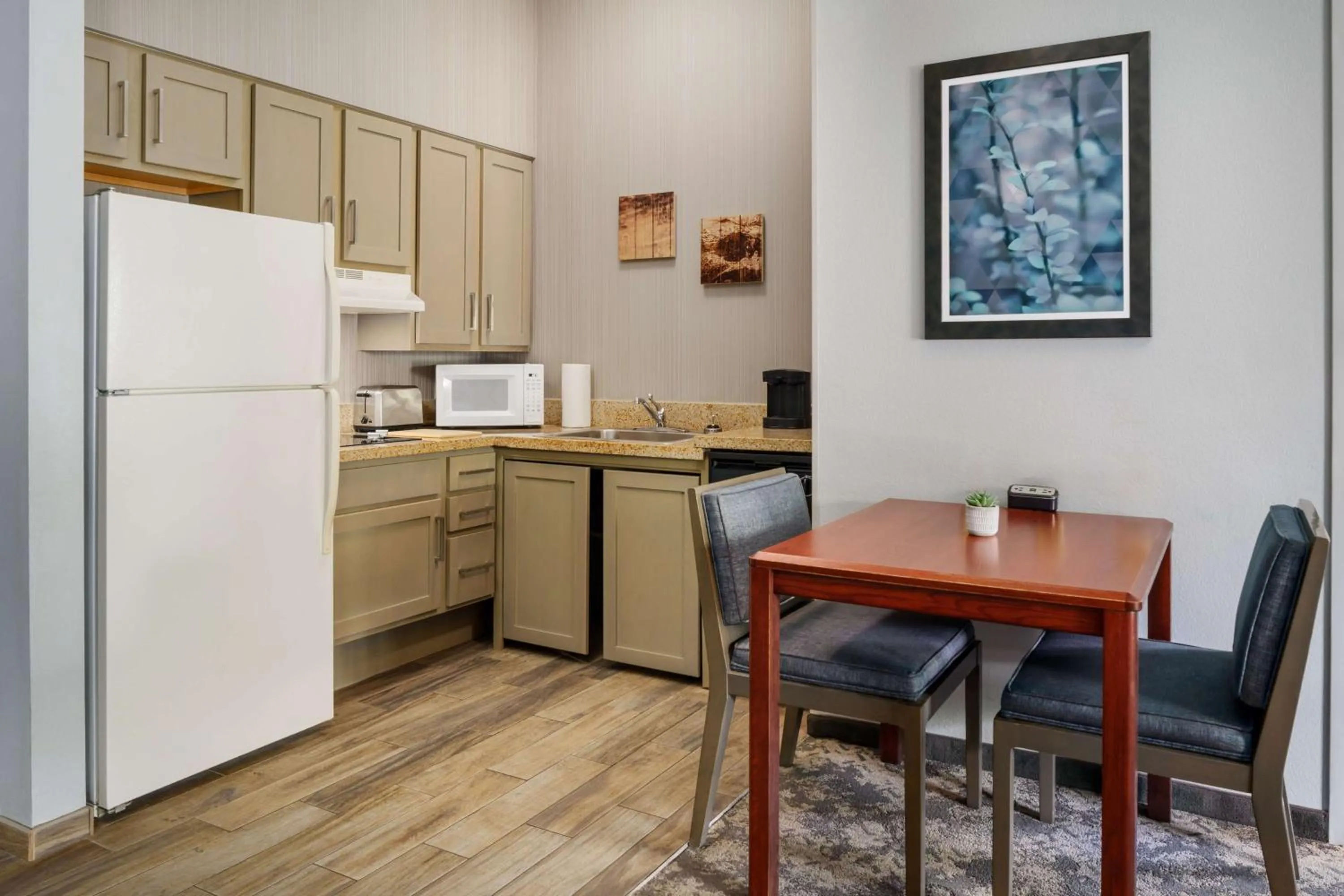 Photo of the whole room in Homewood Suites by Hilton Erie