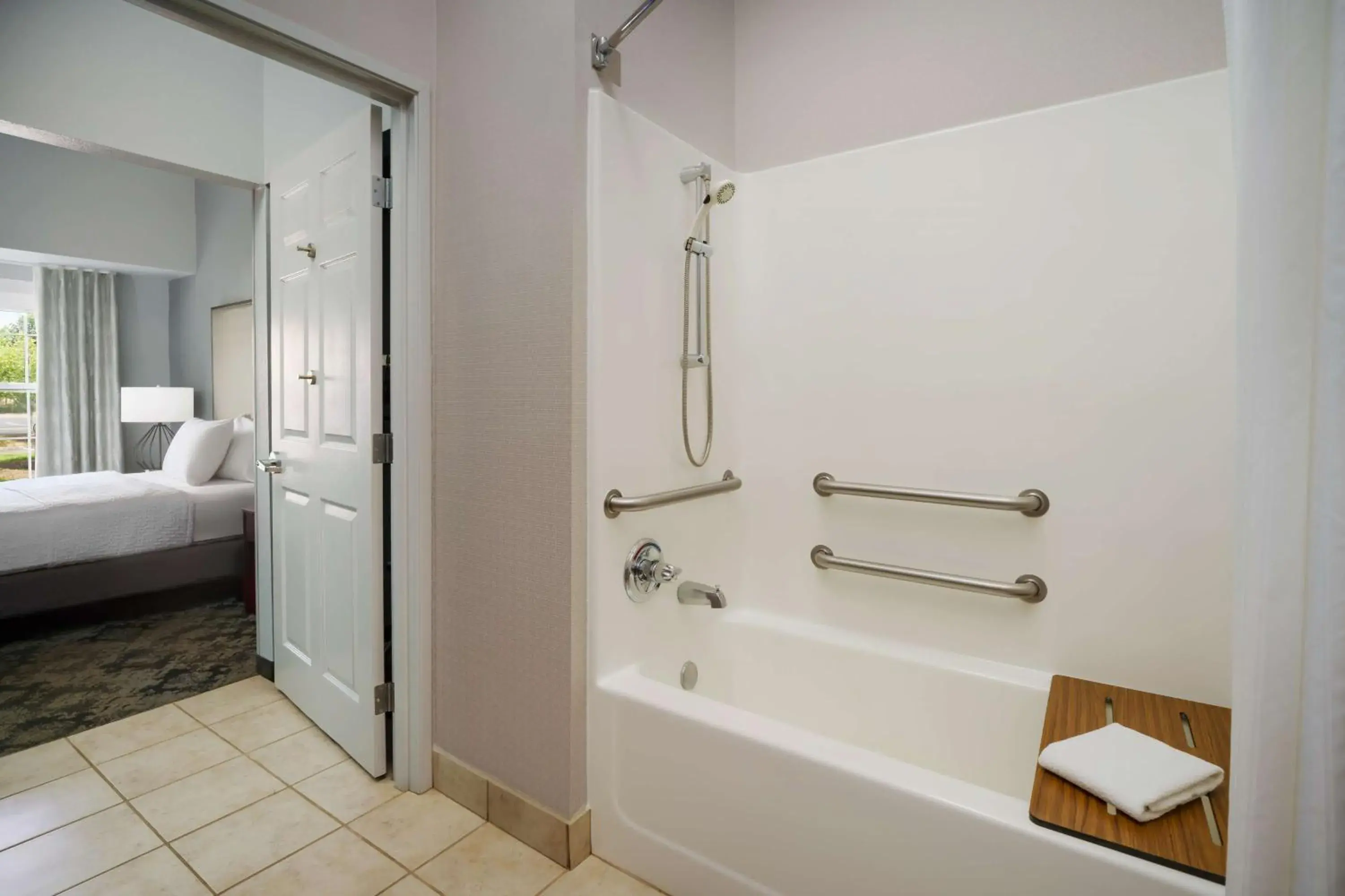 King Suite - Mobility Access/Non-Smoking in Homewood Suites by Hilton Erie King Suite - Mobility Access/Non-Smoking in Homewood Suites by Hilton Erie