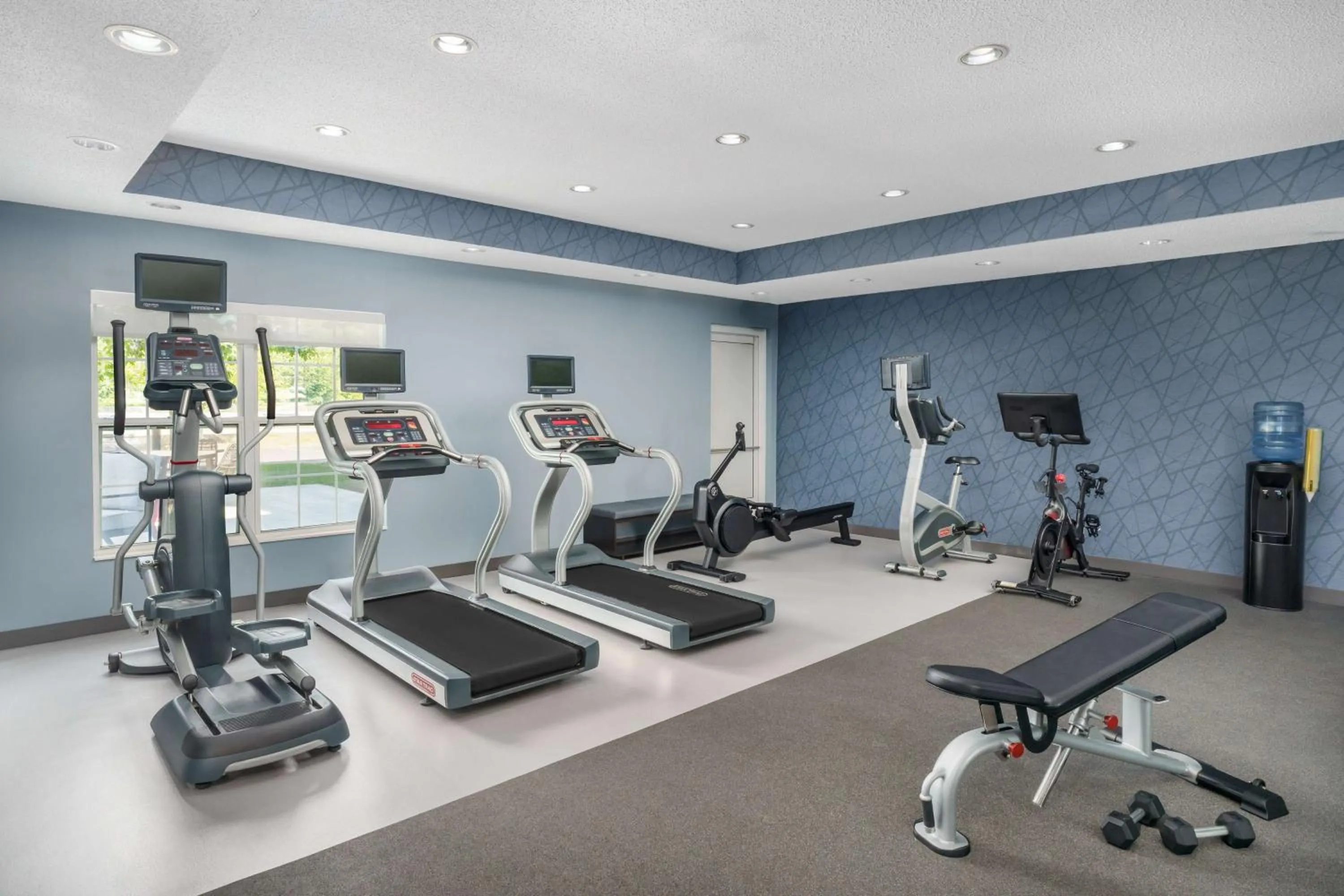 Fitness centre/facilities in Homewood Suites by Hilton Erie
