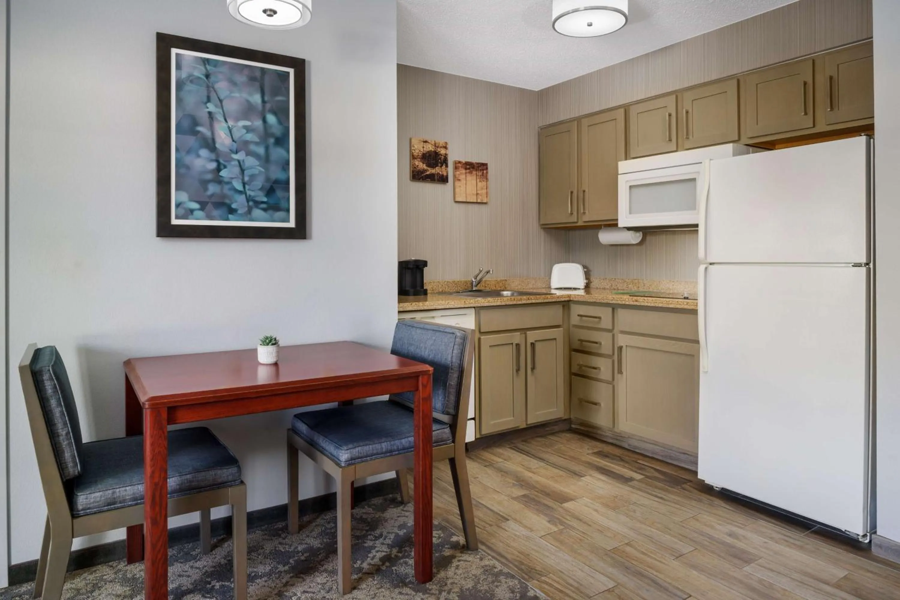 Photo of the whole room in Homewood Suites by Hilton Erie