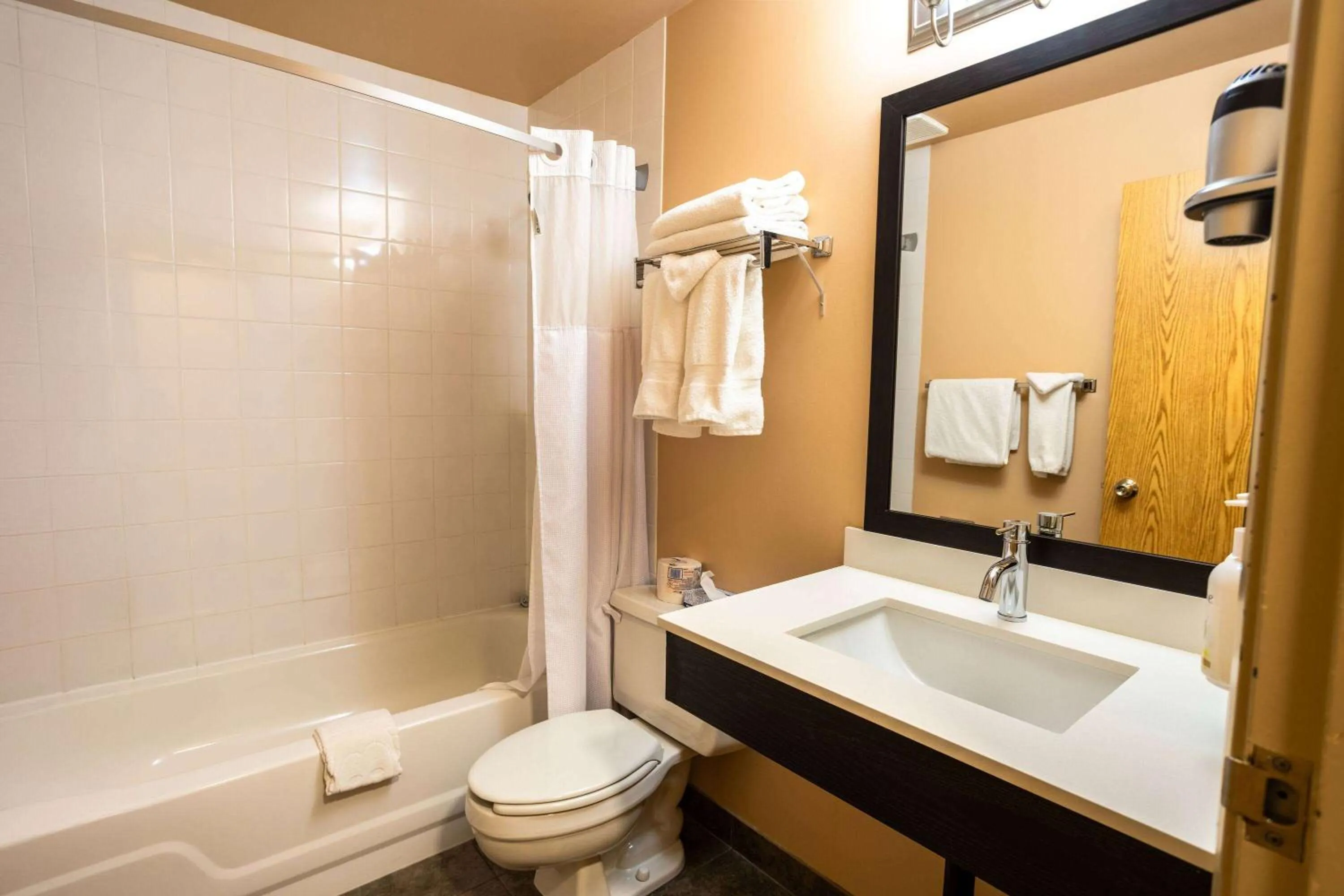 Bathroom in Ramada by Wyndham Cranbrook