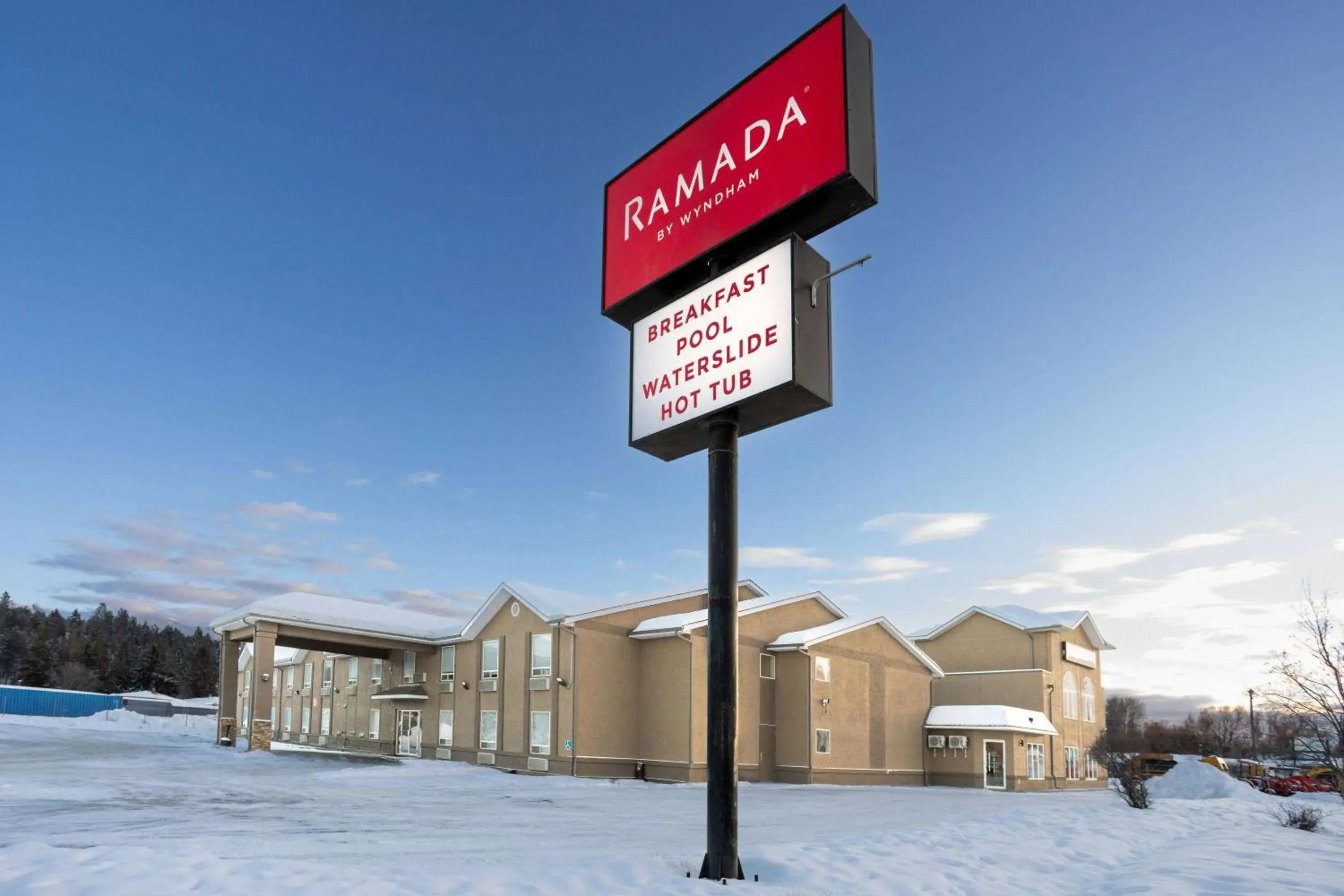 Property building in Ramada by Wyndham Cranbrook Property building in Ramada by Wyndham Cranbrook
