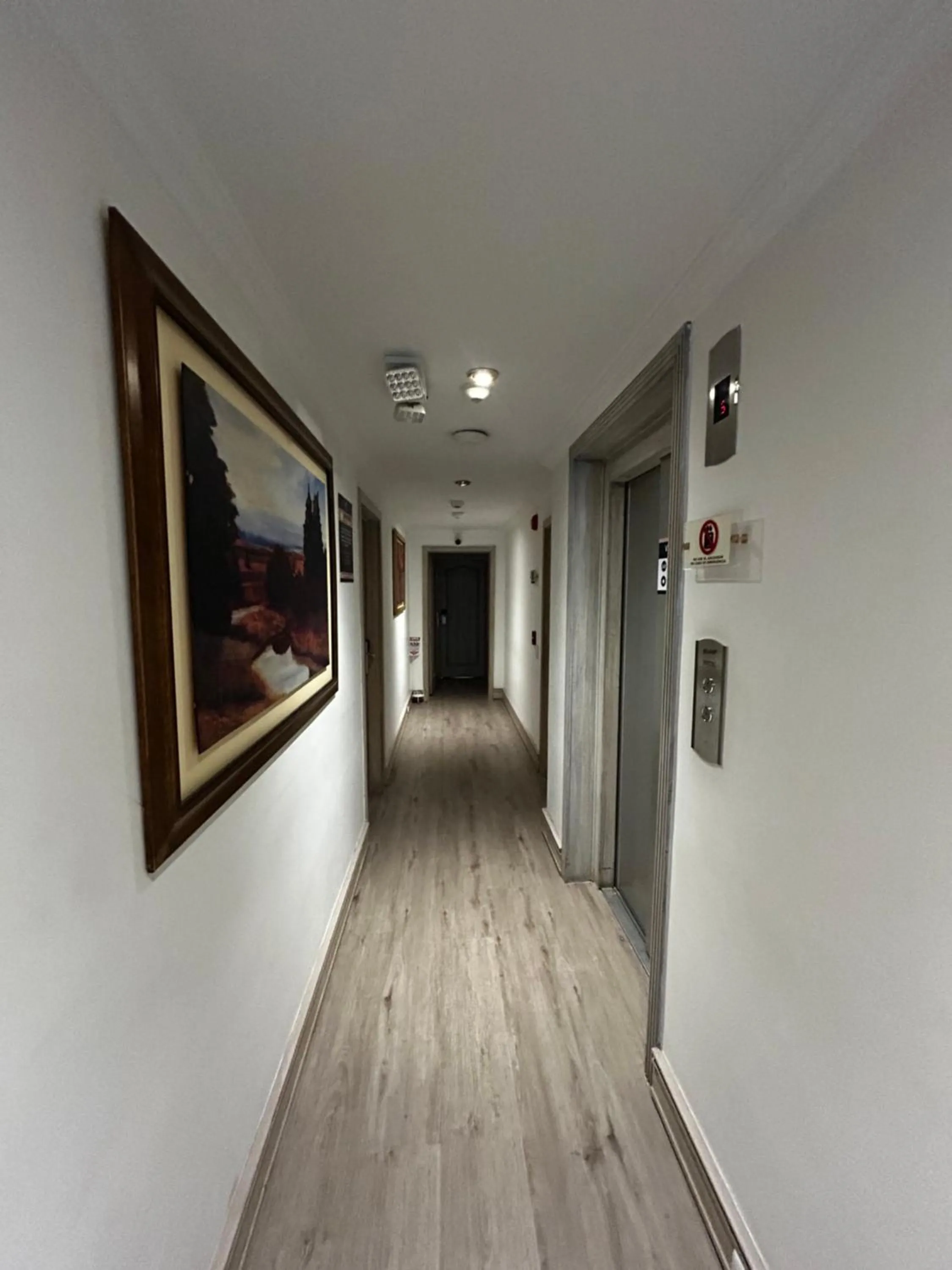 Decorative detail in Hotel Vintage