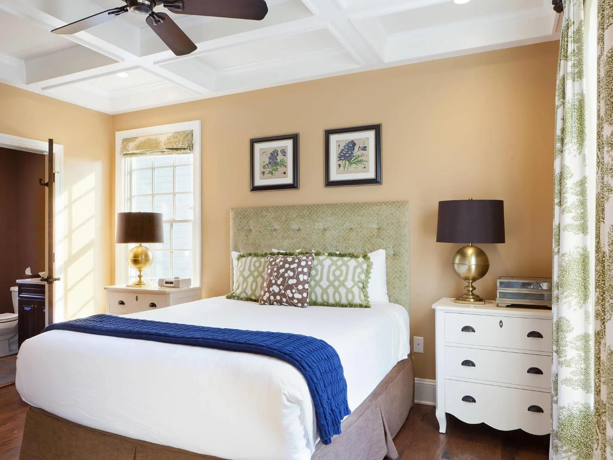 Bedroom, Bed in Bluegreen Vacations Parkside Williamsburg, an Ascend Collection Resort