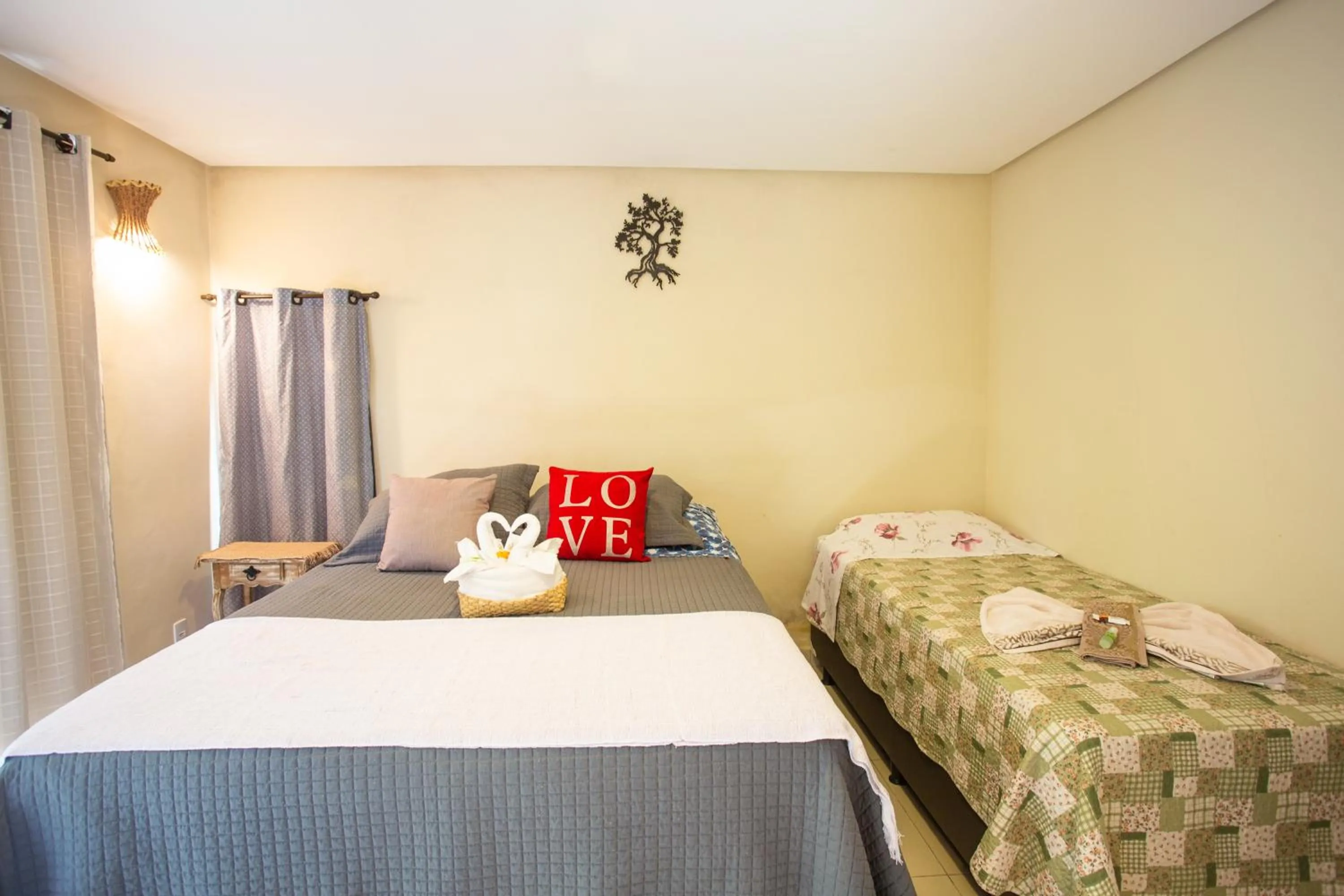 Triple Room in Pousada Beija-Flor