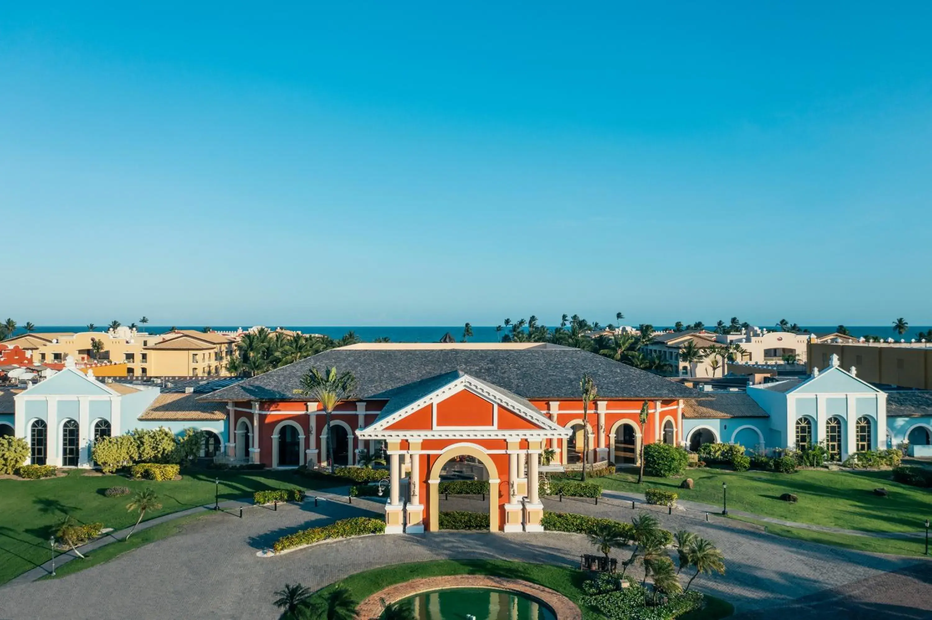 Iberostar Waves Bahia - All Inclusive Iberostar Waves Bahia - All Inclusive