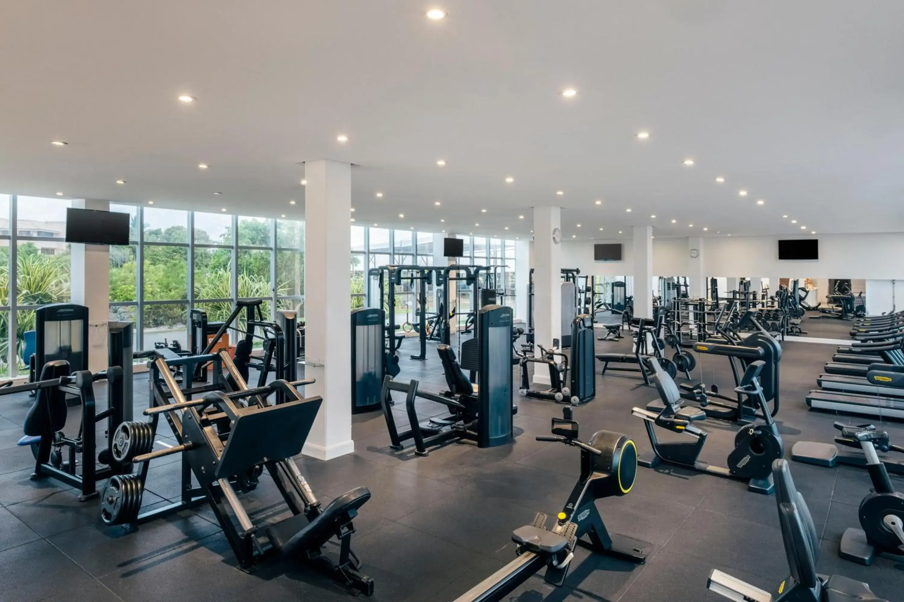 Fitness centre/facilities in Iberostar Waves Bahia - All Inclusive Fitness centre/facilities in Iberostar Waves Bahia - All Inclusive