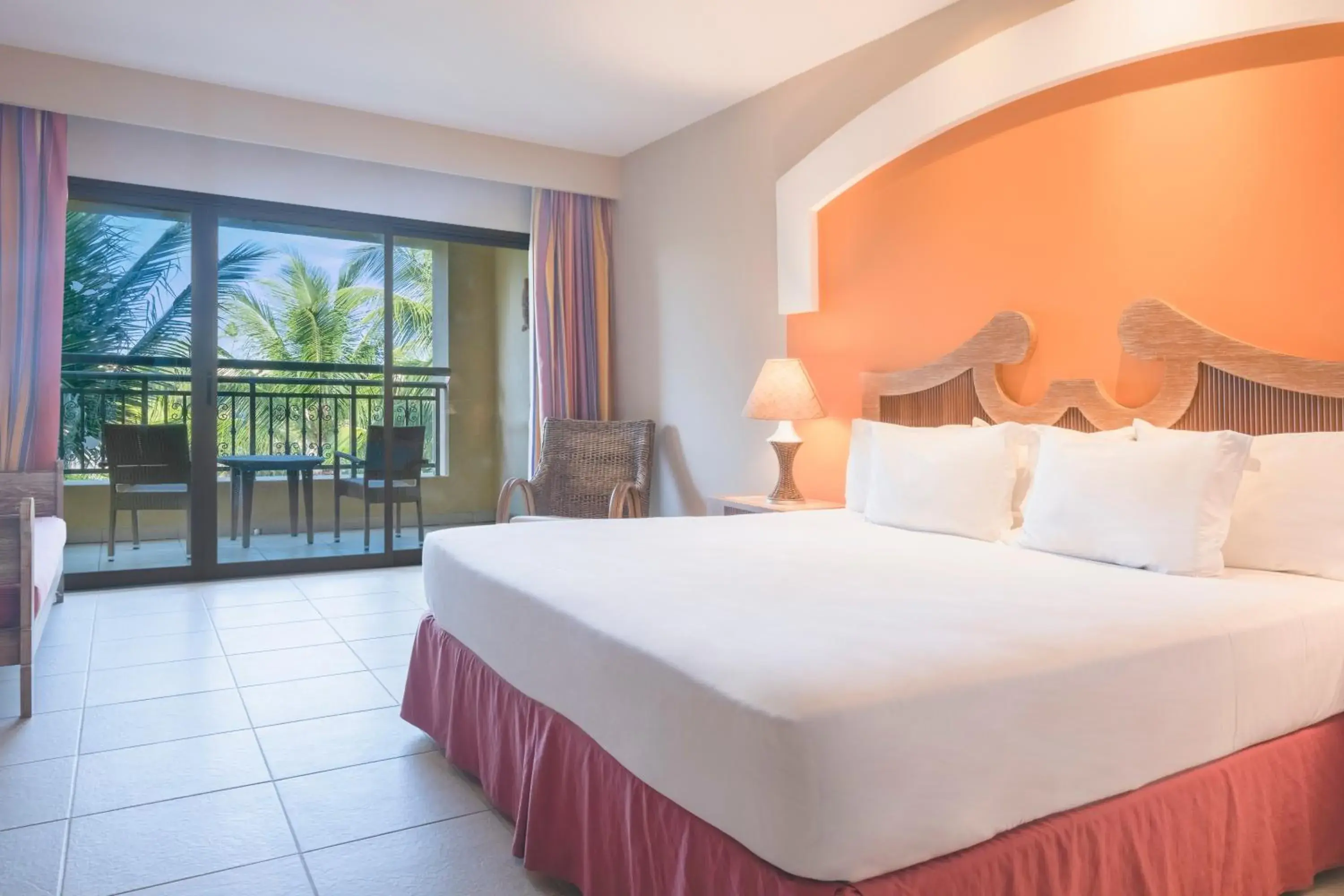 Bed in Iberostar Waves Bahia - All Inclusive Bed in Iberostar Waves Bahia - All Inclusive