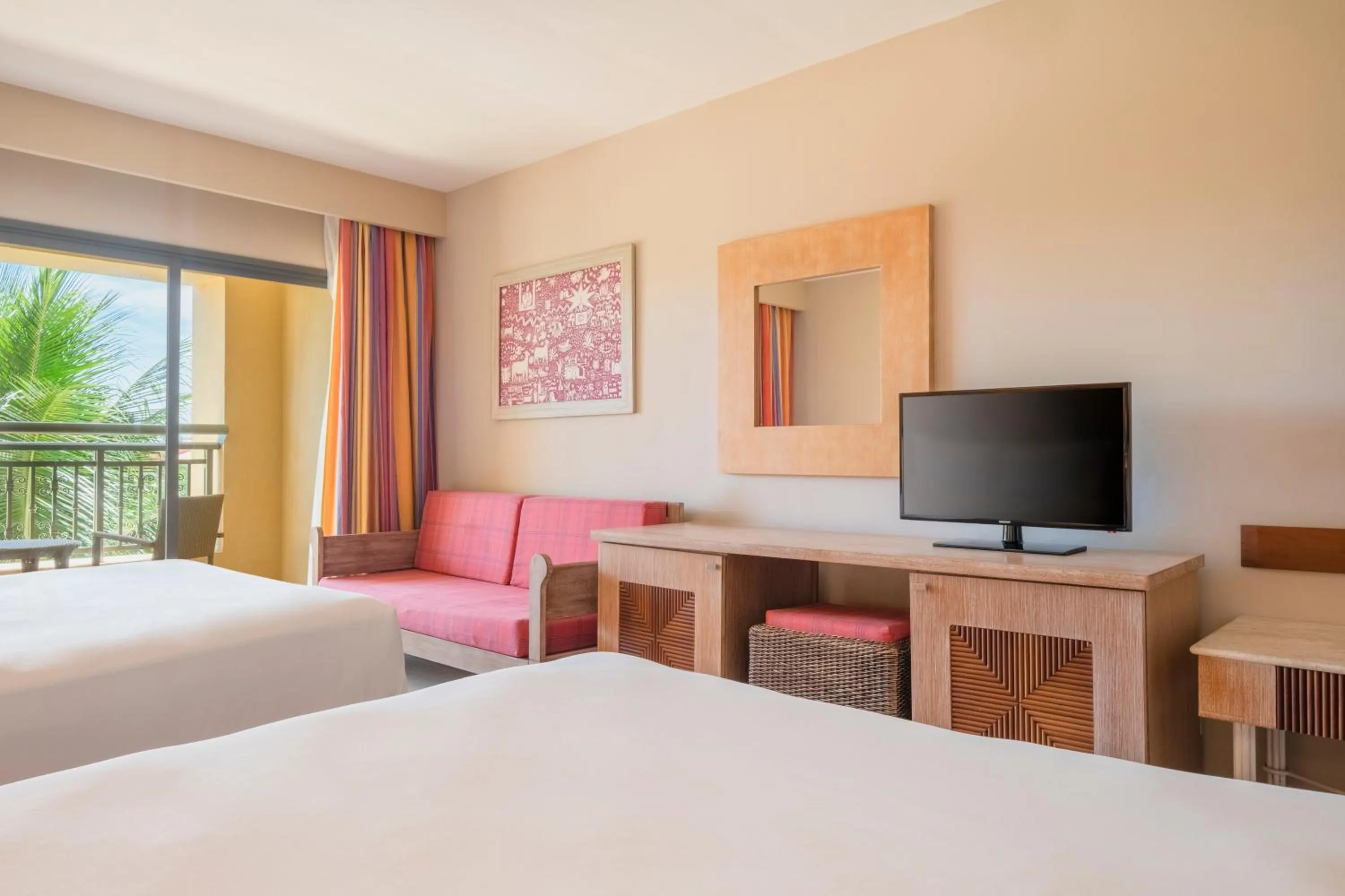 Photo of the whole room, Bed in Iberostar Waves Bahia - All Inclusive