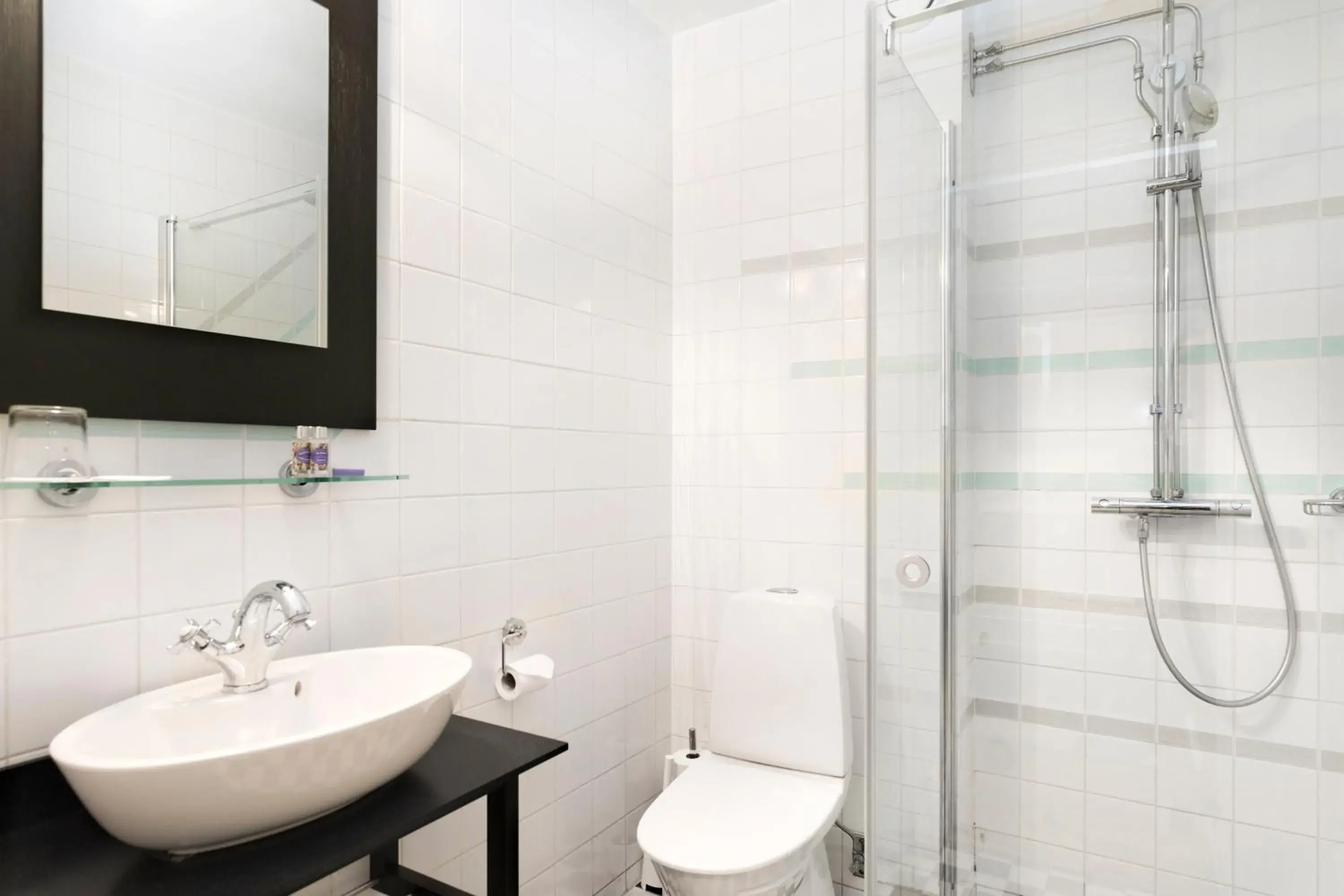 Classic Twin Room - single occupancy in Ronnums Herrgård Classic Twin Room - single occupancy in Ronnums Herrgård