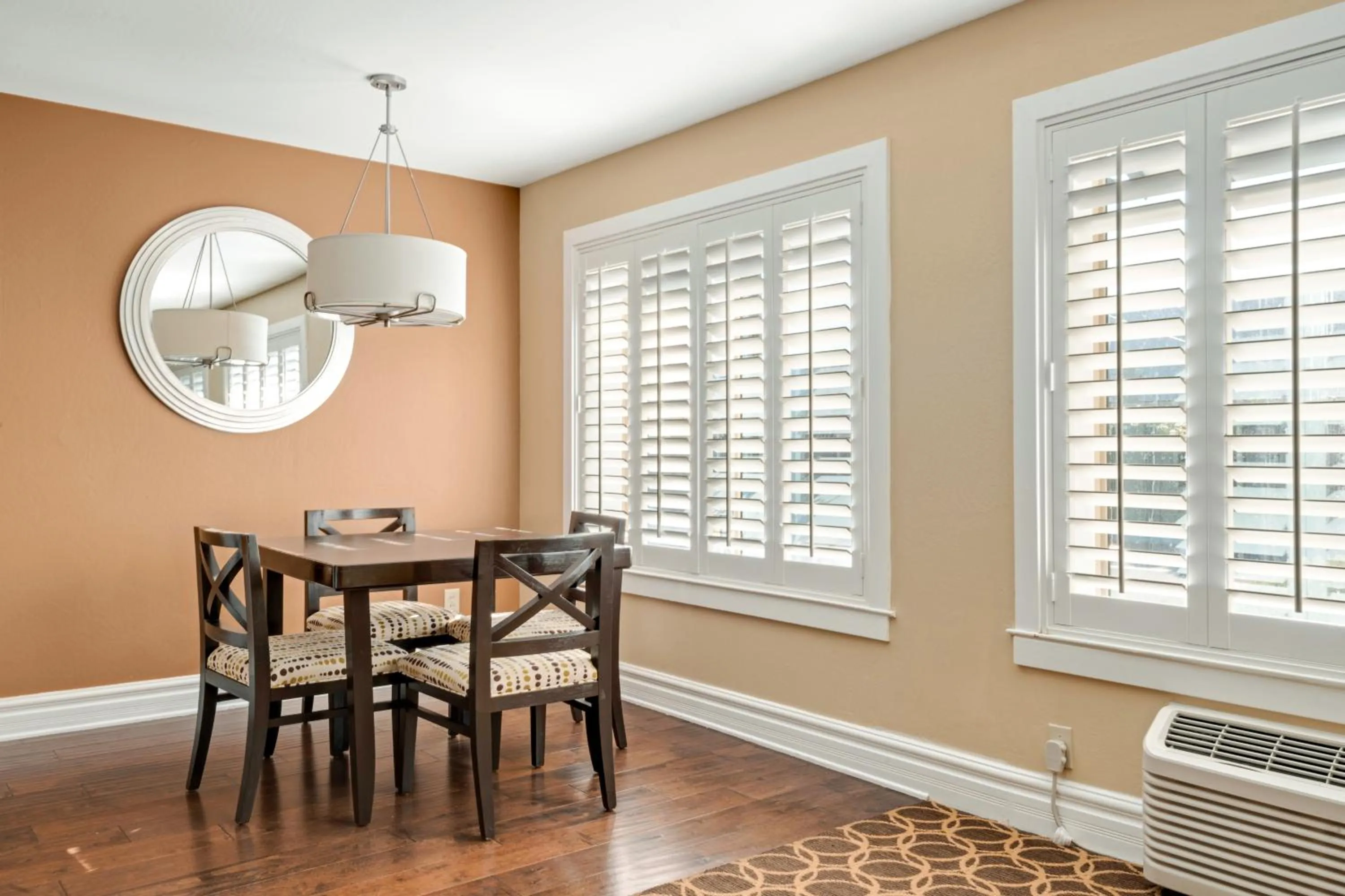 kitchen in Marin Suites Hotel
