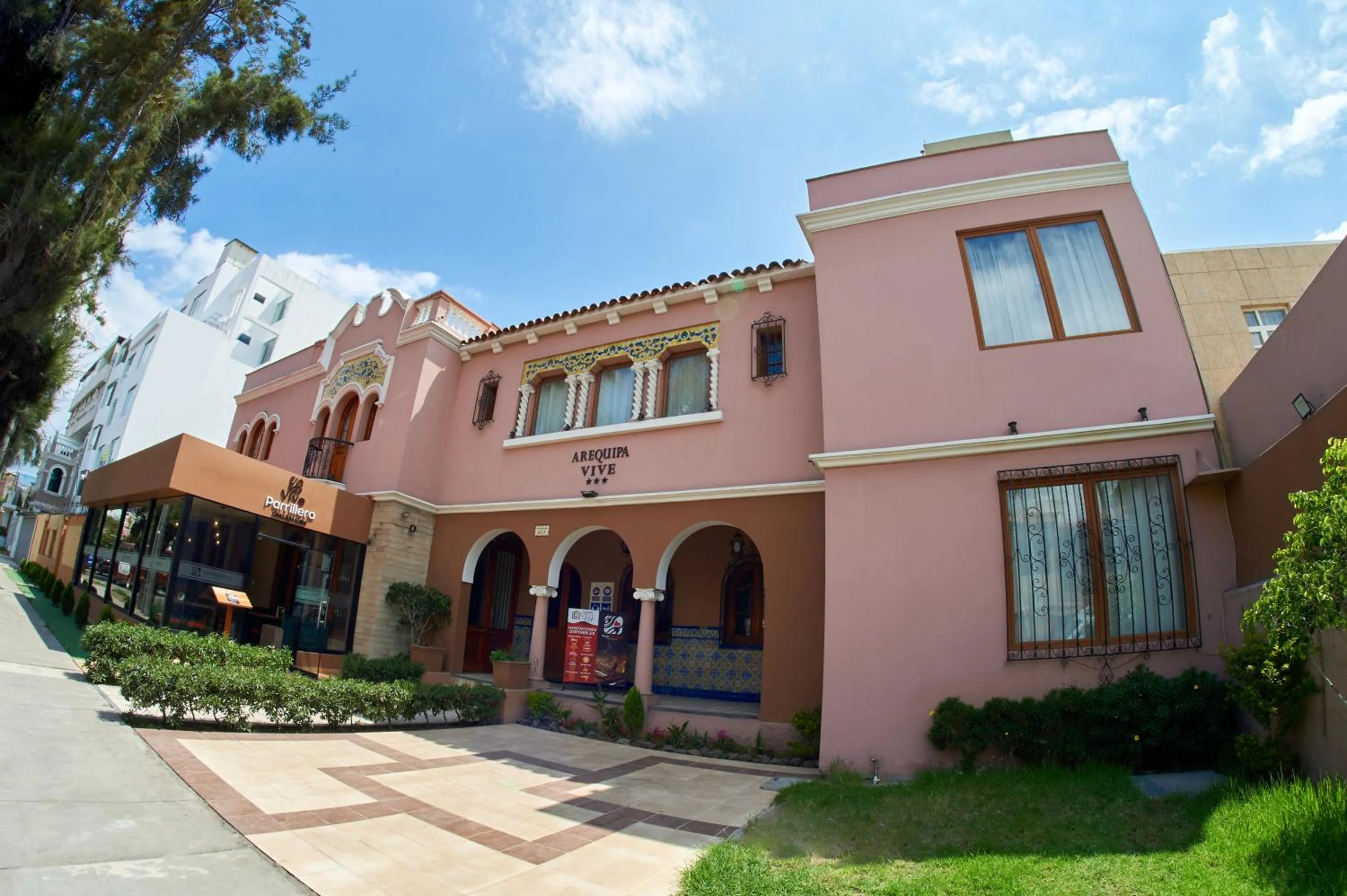 Property building in Hotel Arequipa Vive