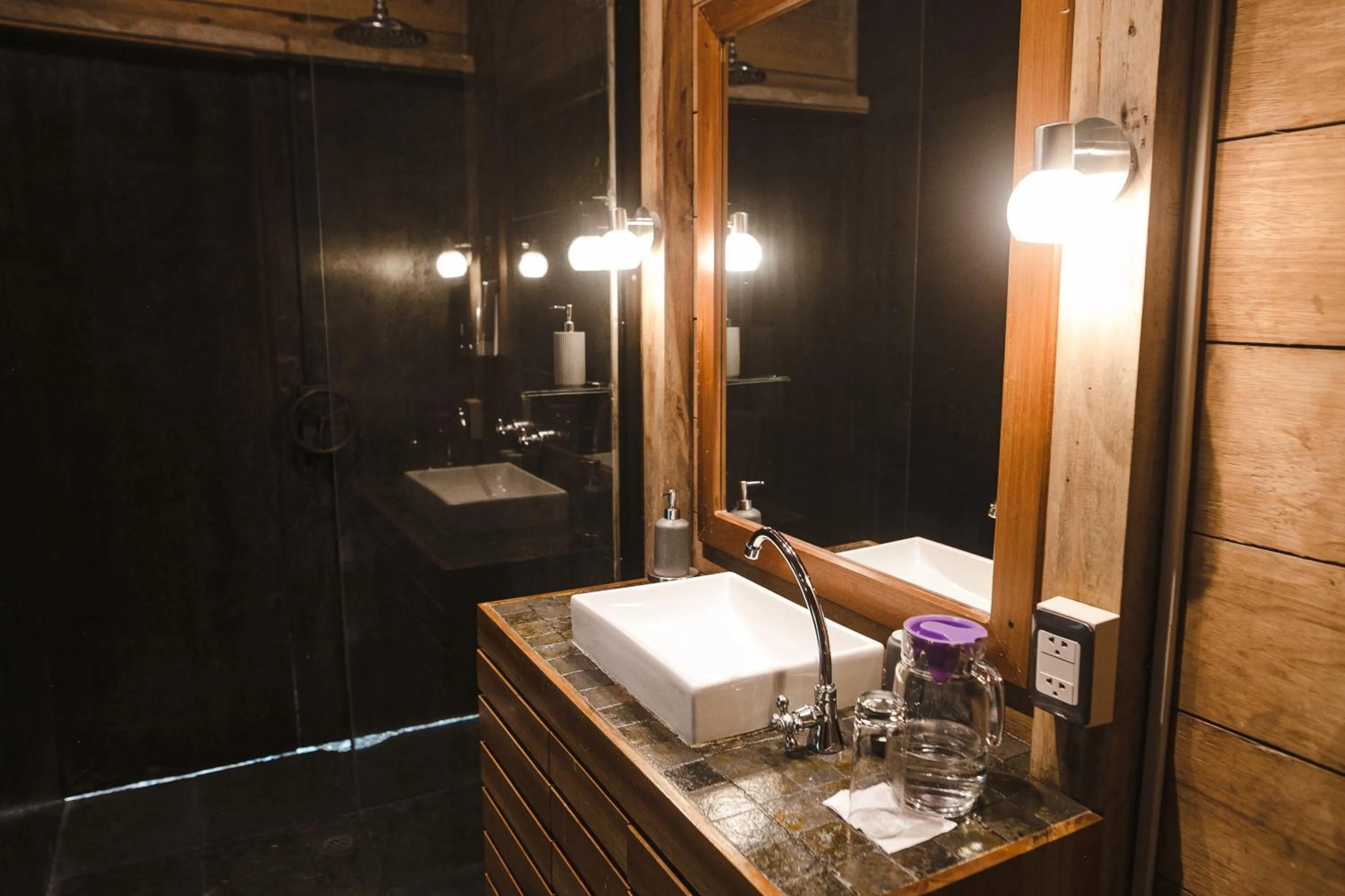 Bathroom in Hamadryade Lodge