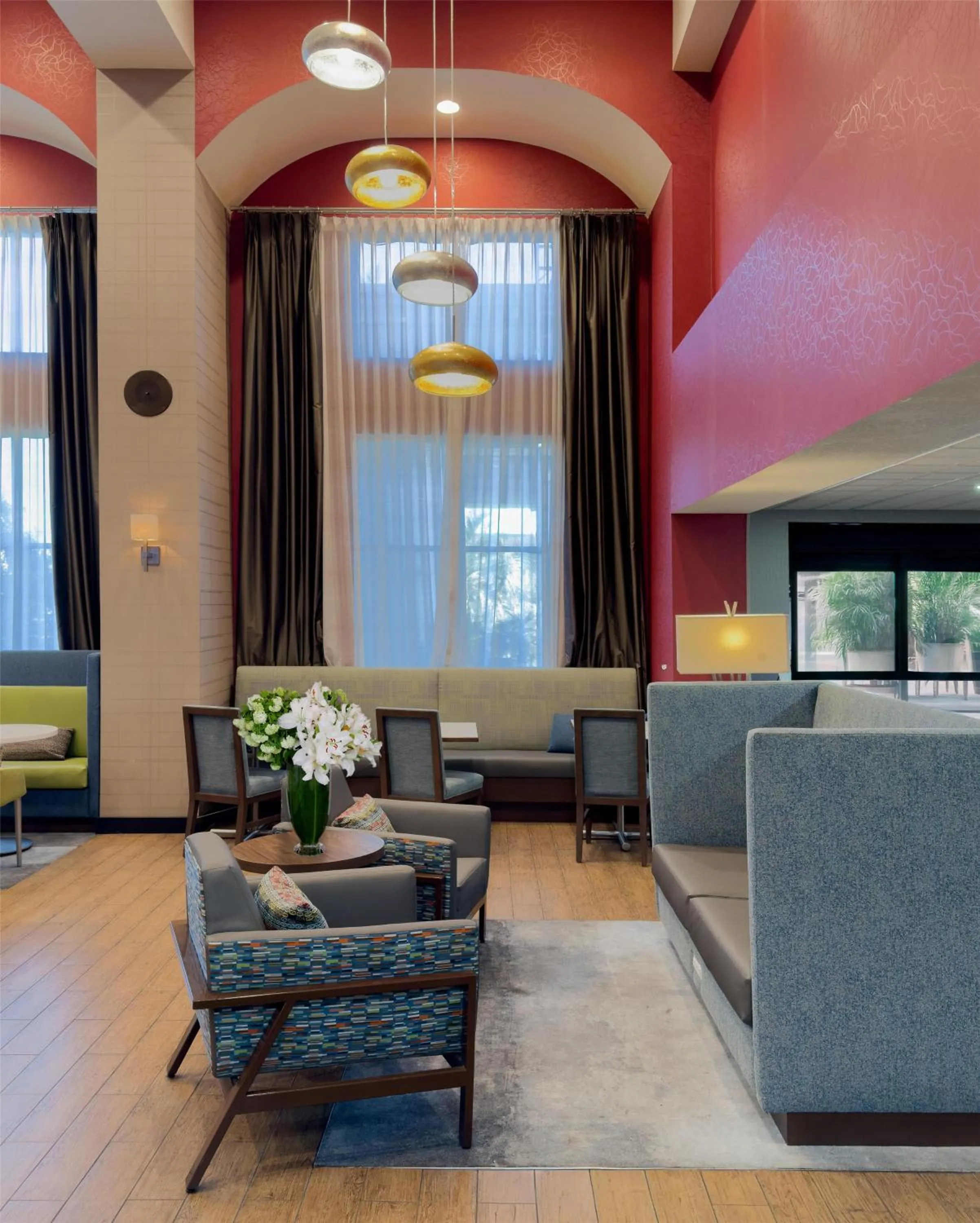 Lobby or reception in Hampton Inn & Suites Palm Desert