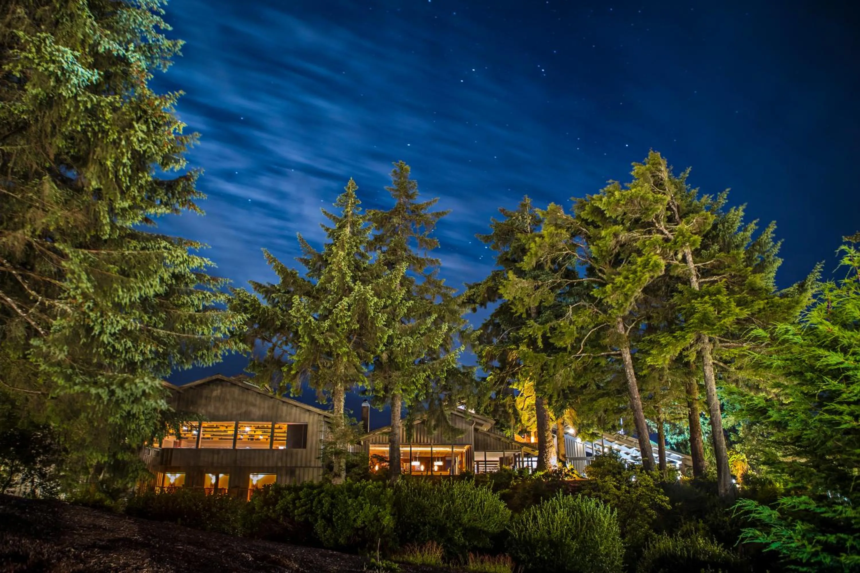 Property building in Salishan Coastal Lodge